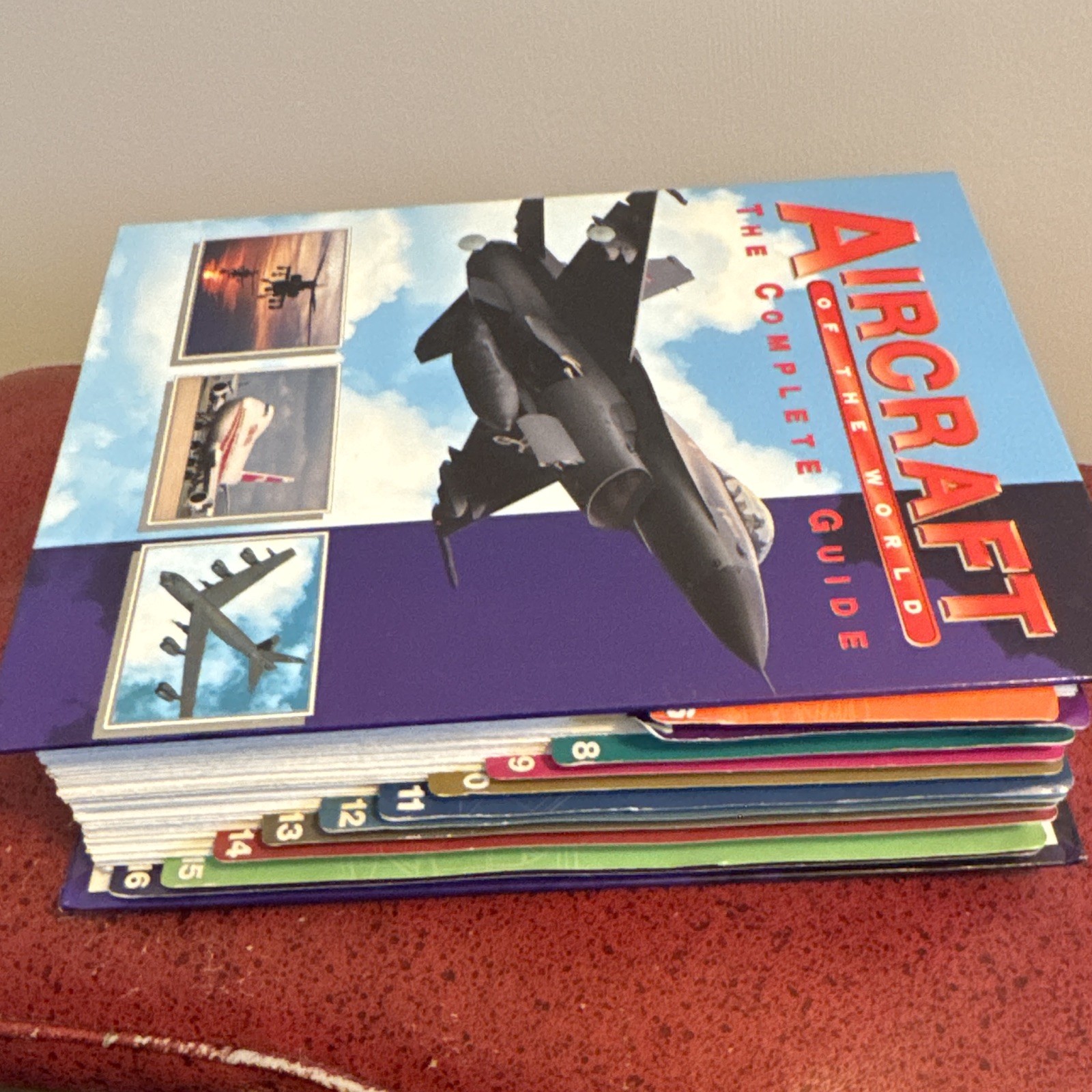 Aircraft of the World: The Complete Guide 1998 Ring/Wire Bound Illus