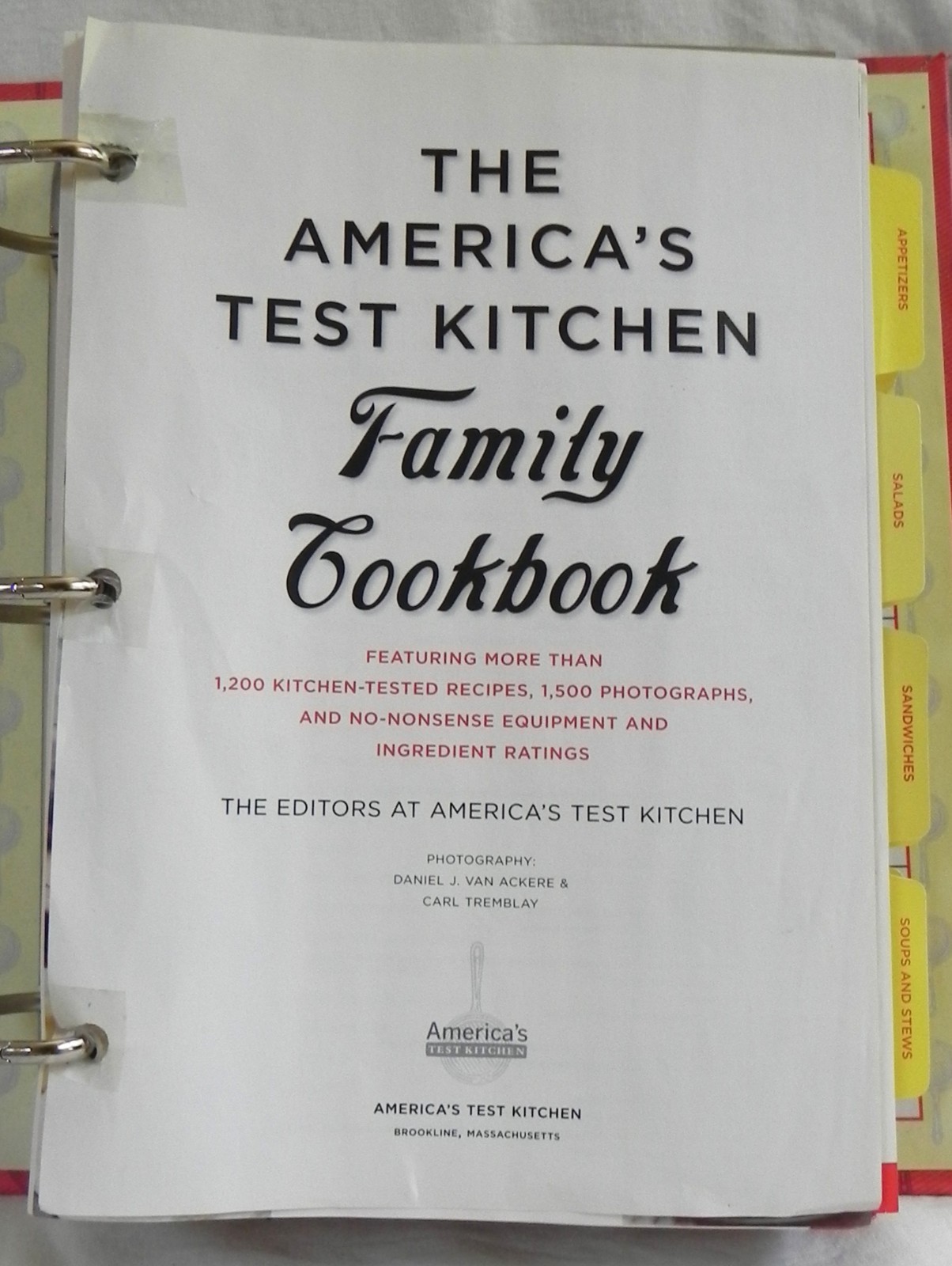 “The America’s Test Kitchen Family Cookbook” 1200 Recipes, 848 Pages, 2005, VG
