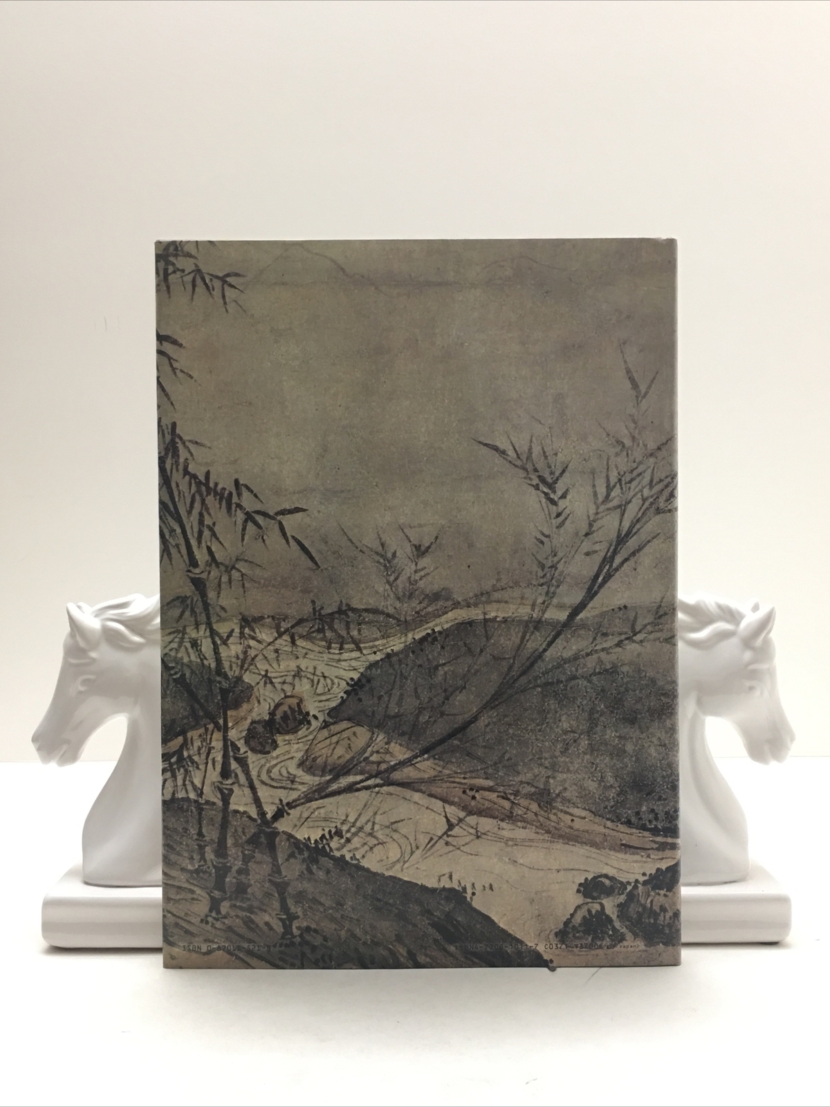 ZEN INK PAINTINGS: GREAT JAPANESE ART By Sylvan Barnet and William Burto 1982 HC