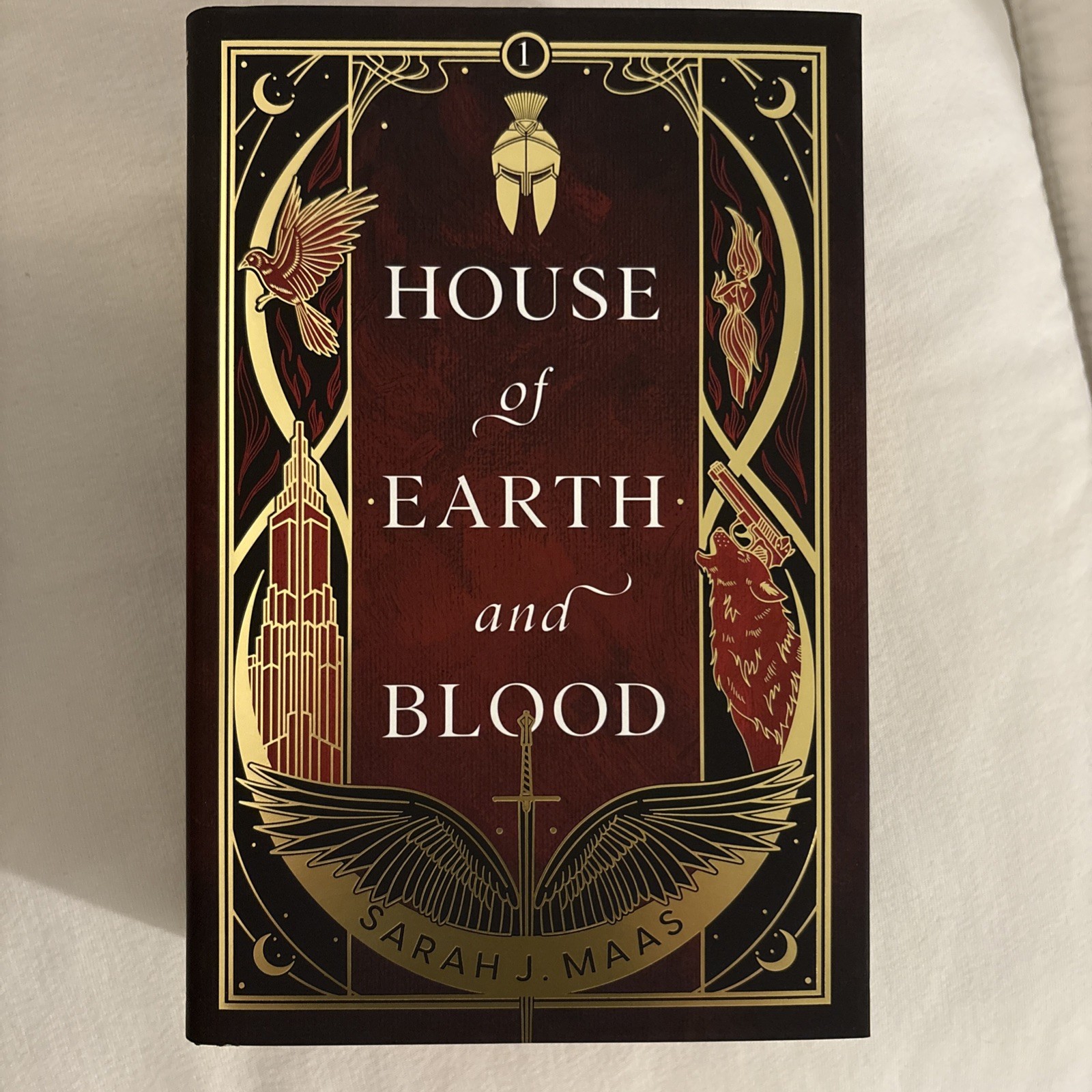 FairyLoot Exclusive Slipcase Edition – Books 1 & 2 Crescent City By Sarah J Maas
