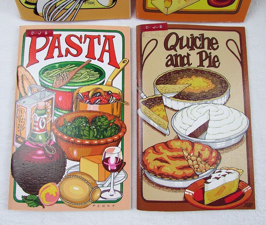 LOT Fondue Pasta Quiche Souffle Vintage Small Cookbook Potpourri Press 1970s VTG