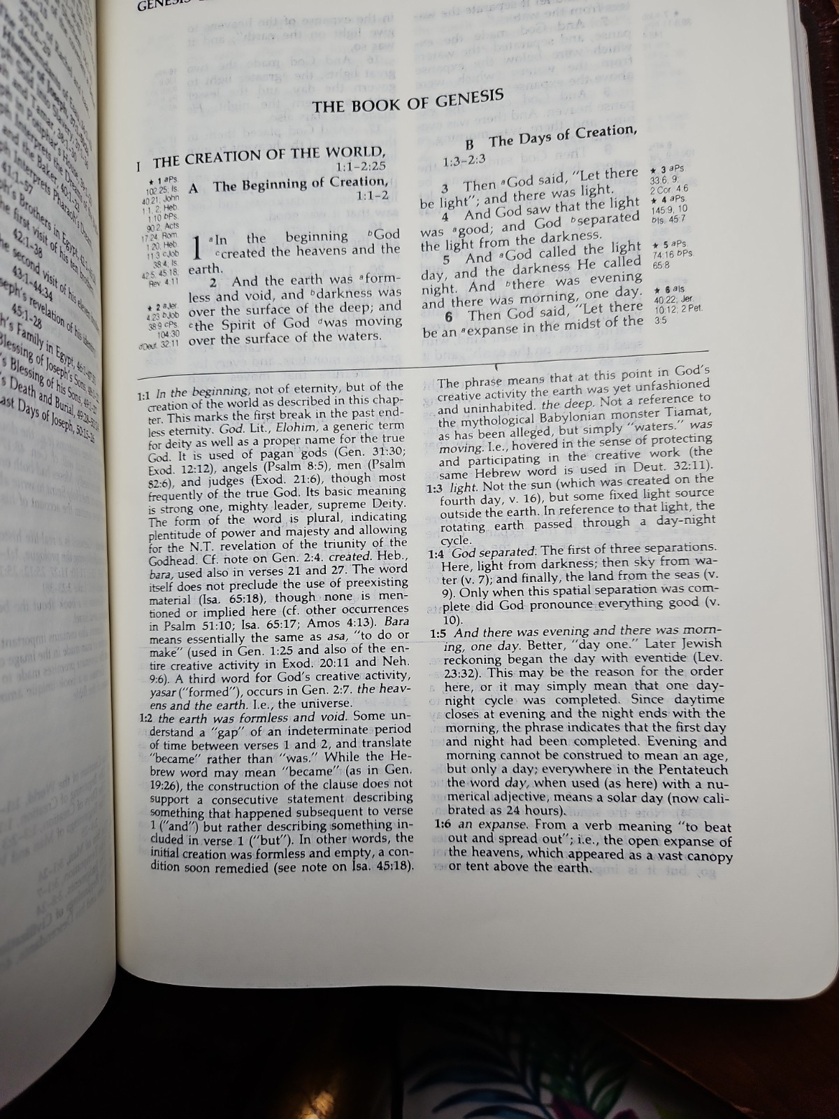 Ryrie Study Bible NASB Brown Leather 1978 Moody Press Charles C Ryrie Gold Edge