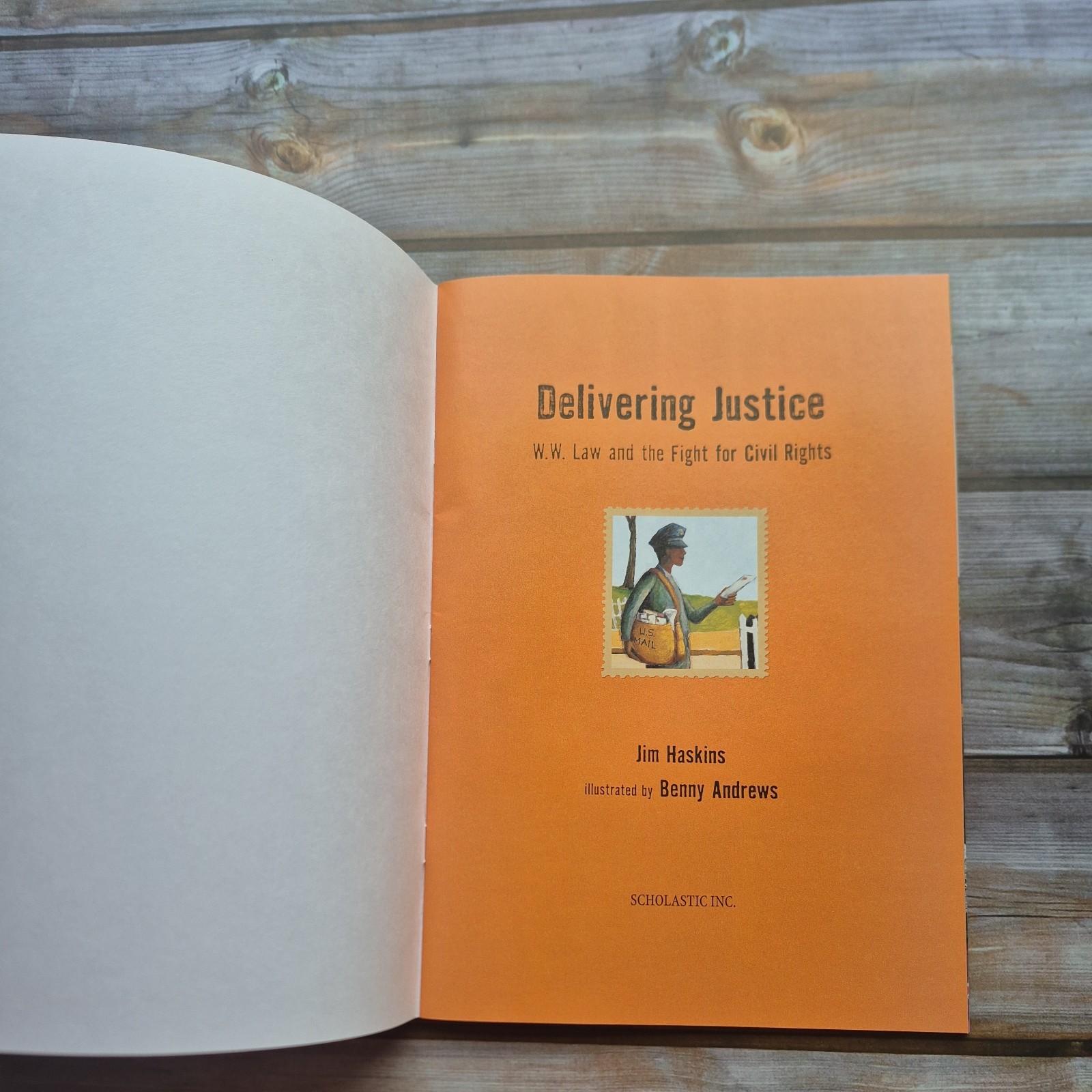 Jim Haskins Delivering Justice (Paperback) (UK IMPORT)