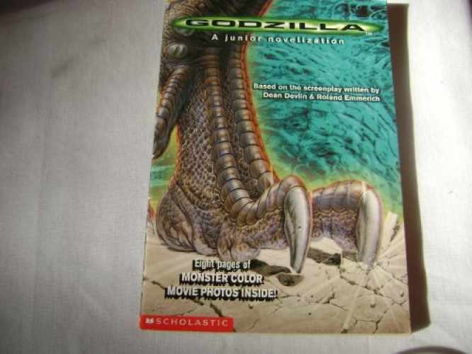 Gozilla ( a Junior Novelization) – Paperback, by Dean Devlin; Roland – Very Good