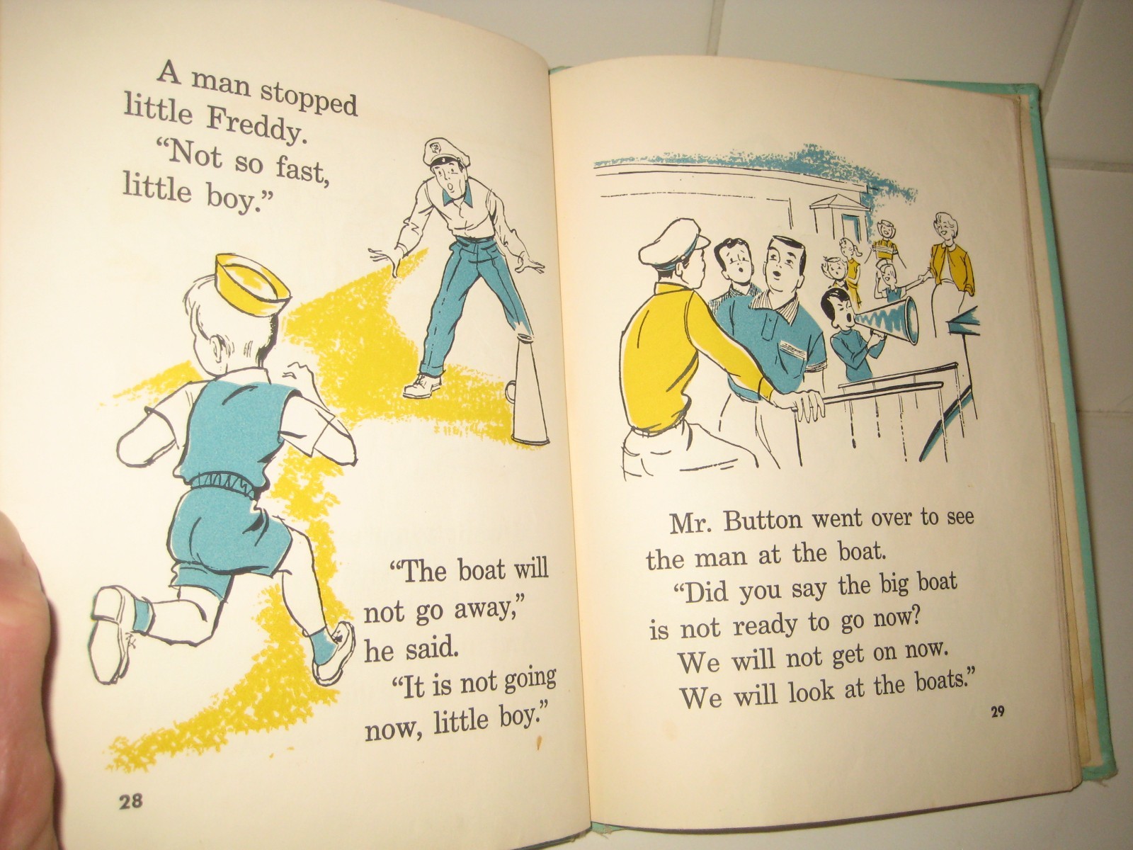 The Buttons take a Boat Ride/ McCall/ Jack Boyd/ 1957/ Benefic Press/ hardback