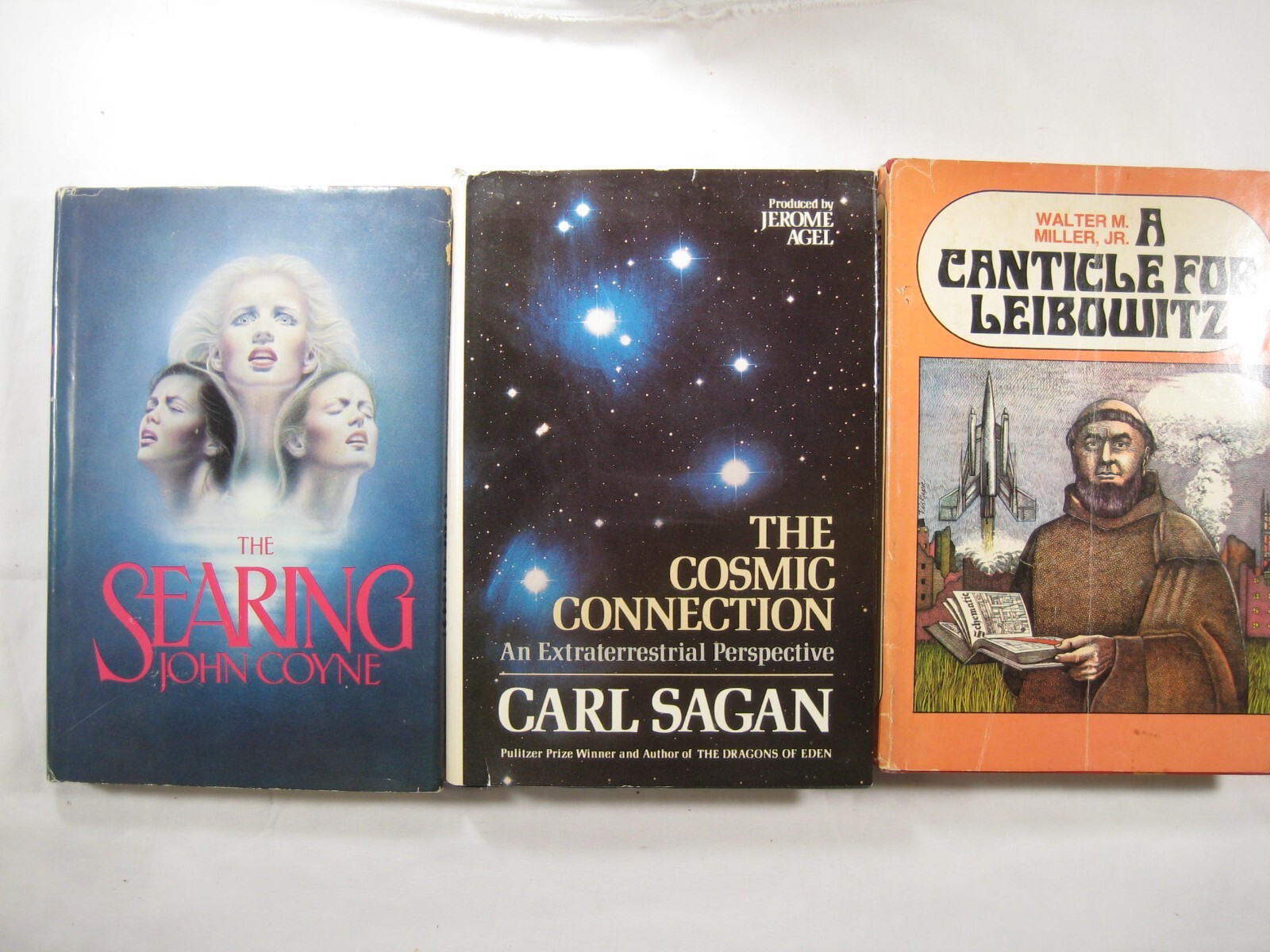 Lot 17 books Science Fiction HC Arthur C. Clarke Anne McCaff. Carl Sagan +Lot 9A