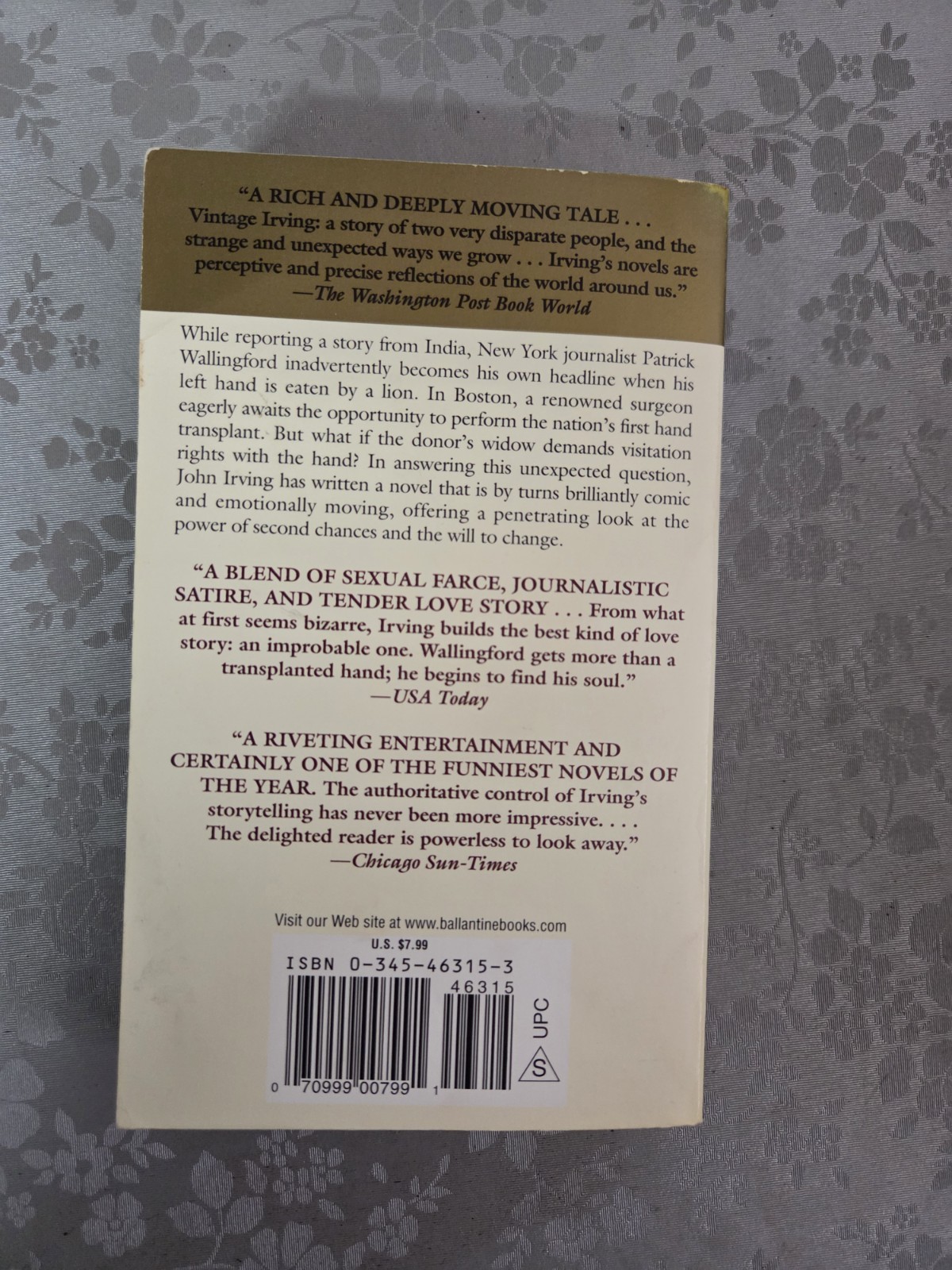The Fourth Hand by John Irving Fiction Paperback Ballantine Books 2002
