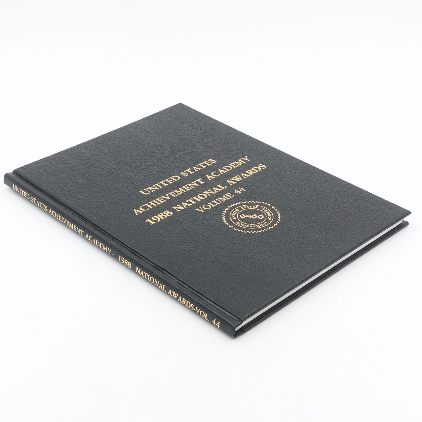 1988 Unites States Achievement Academy Vol 44 National Awards HB VGUC