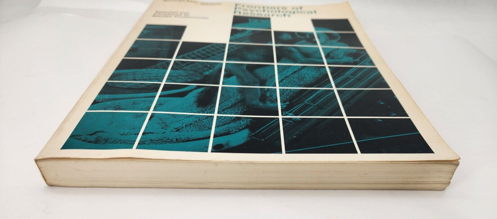 Scientific American Frontiers of Psychological Research Book Readings Paperback