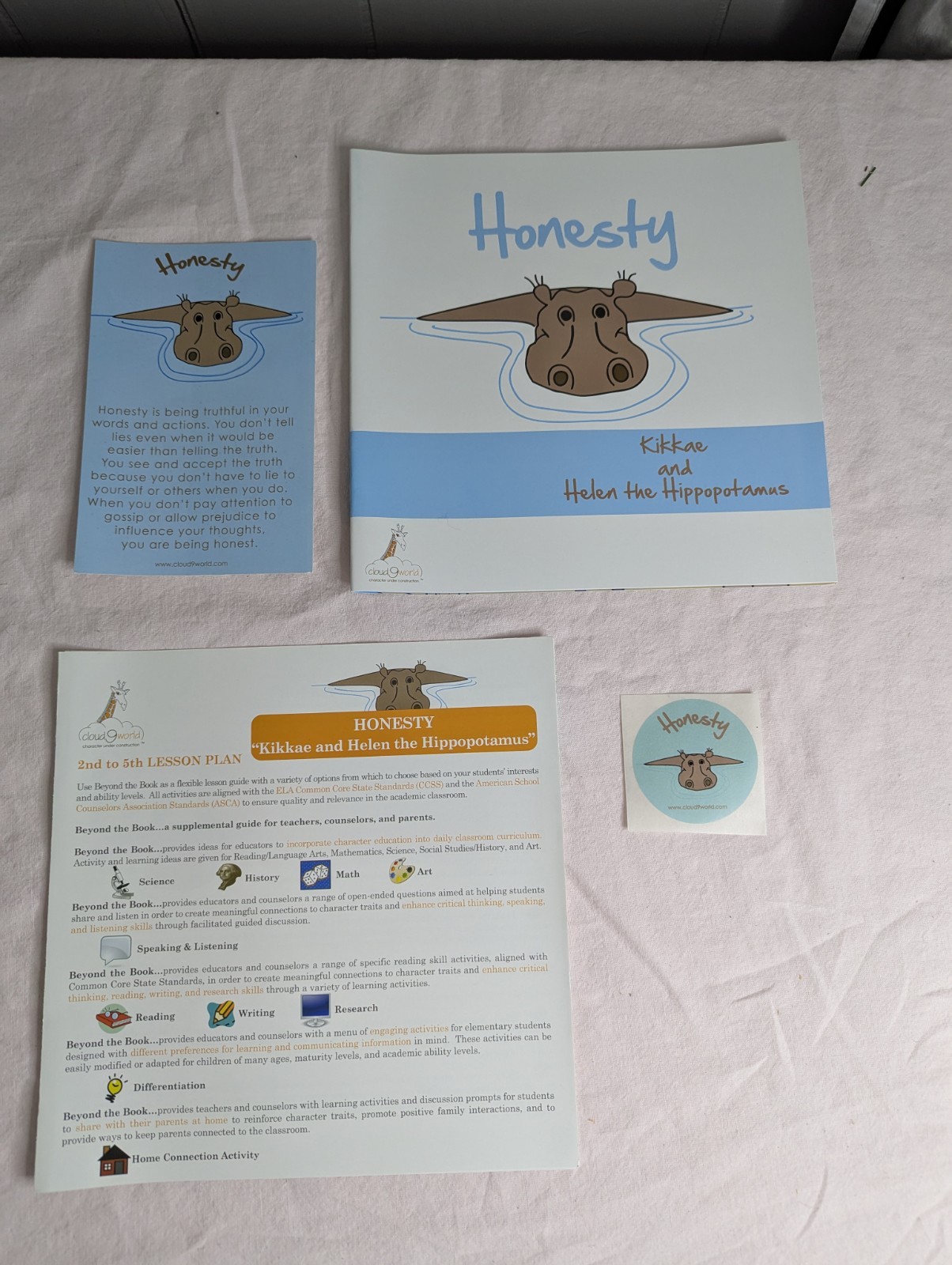 Home School Teachers Cloud 9 world character book HONESTY 2nd-5th grade kit