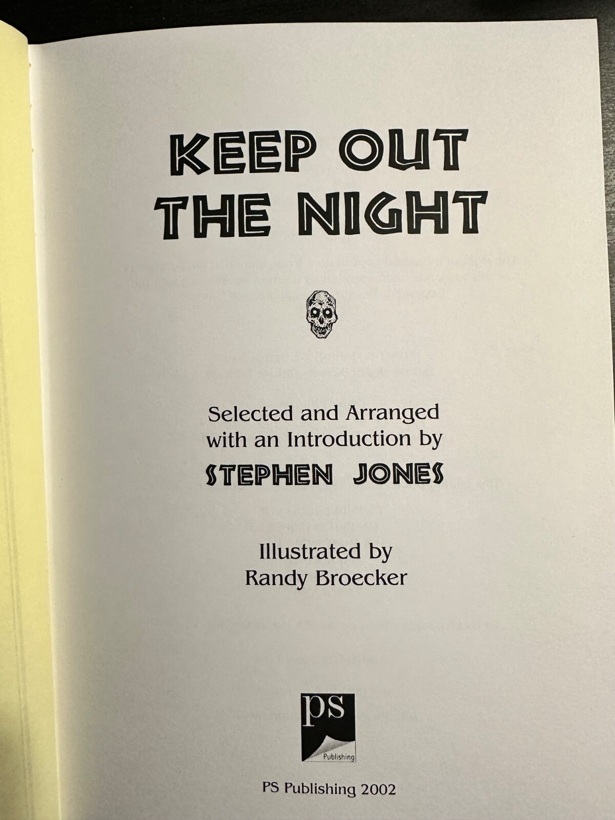 2002 KEEP OUT THE NIGHT – STEPHEN JONES / SIGNED LTD #129/500 HC W/ DJ HORROR