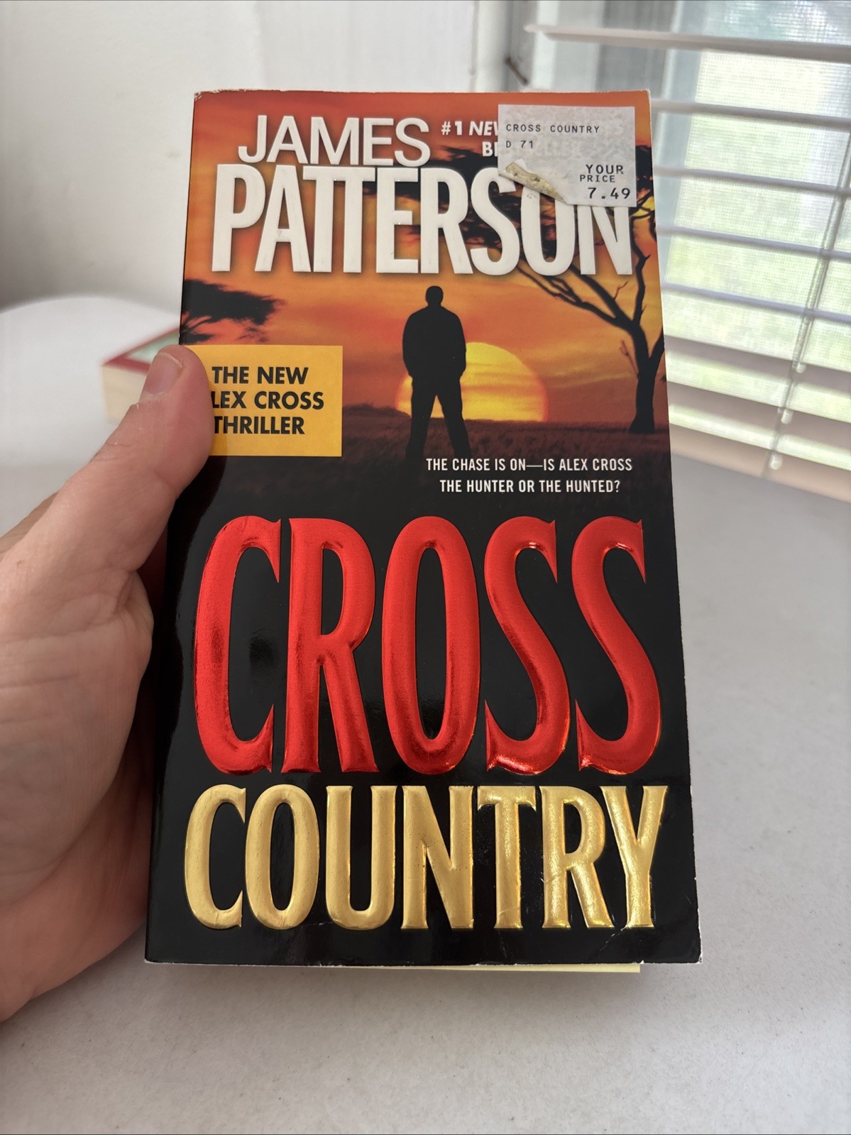 Lot of 10 – Mystery and Thrillers – Mixed Authors – FREE SHIPPING