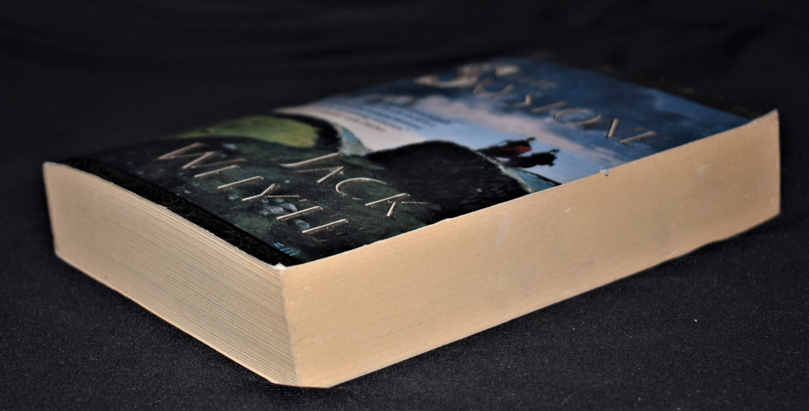 Skystone by Jack Whyte (c 1996) pages 498 ~ [Camulod Chronicles] ~ PB