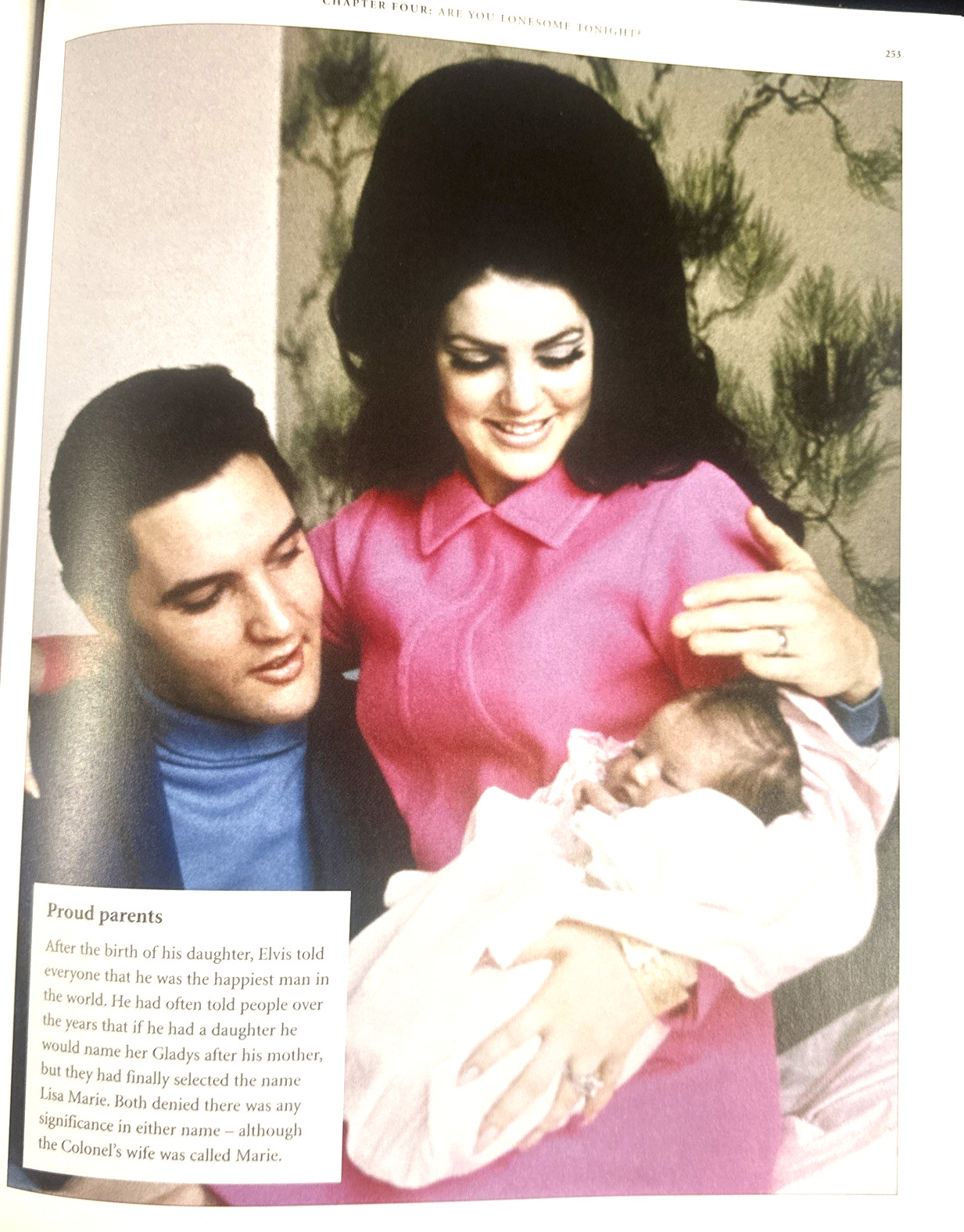“Elvis Presley Unseen Archives” by Marie Clayton – 383 Pages of Photos & History