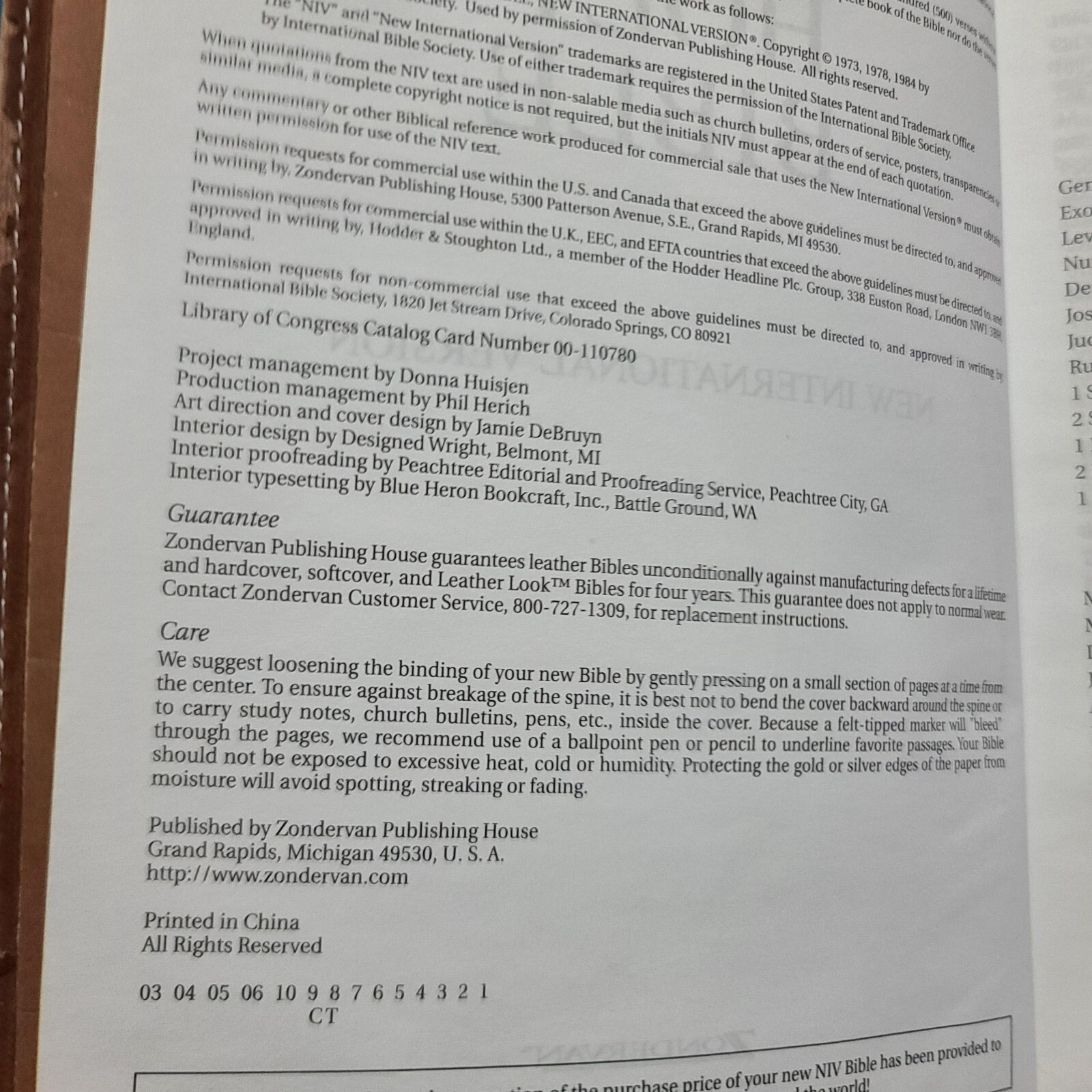 Zondervan New International Version NIV LeatherSoft Holy Bible