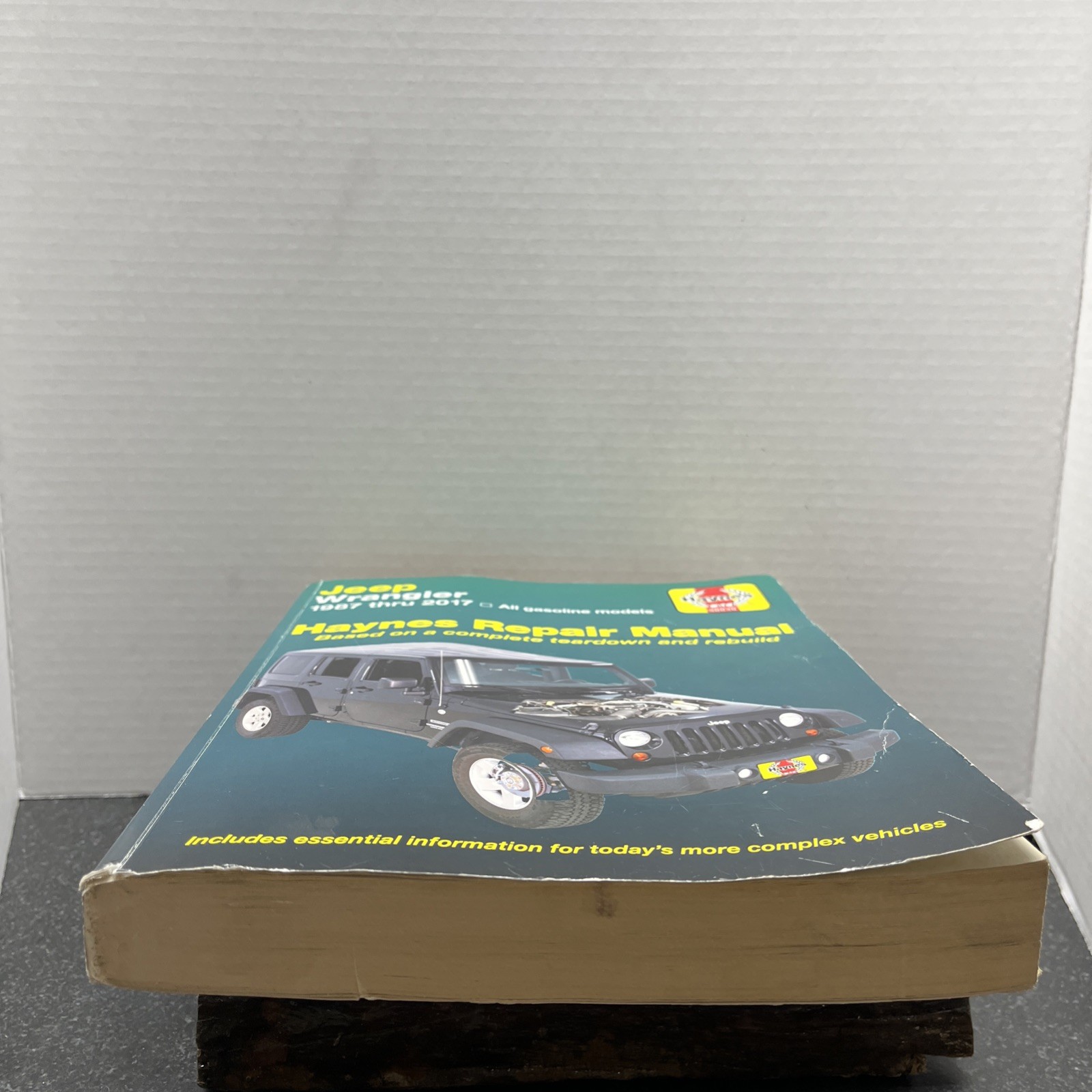 JEEP Wrangler Manual Repair Diagram 4-cyl & 6-cyl, 2WD & 4WD – Haynes 87 – 17