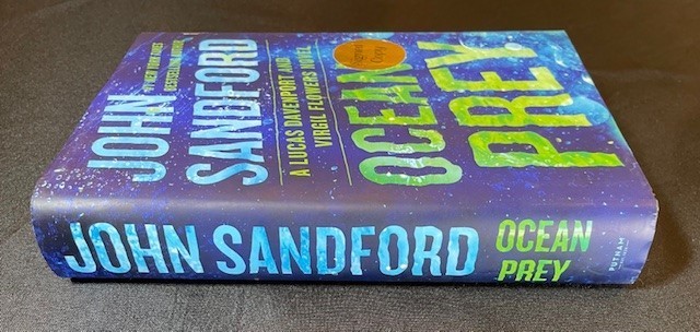 Lot of 3 John Sandford “Lucas Davenport” novels (Signed/First Editions)