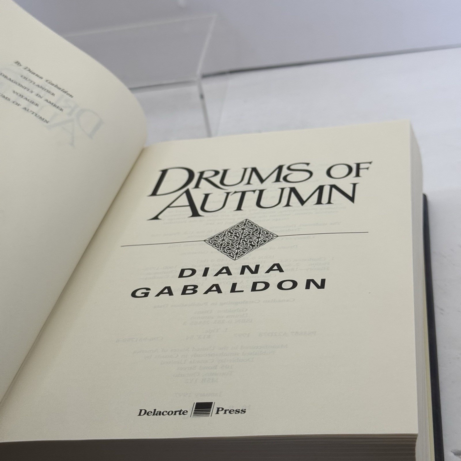 Diana GABALDON Drums Of Autumn 1997 1st Edition HCDJ 6th Print OOP COVER