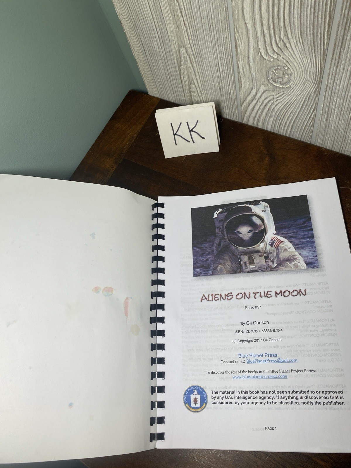 Aliens on the Moon: Blue Planet Project #17 (Softcover, 2017) by Gil Carlson