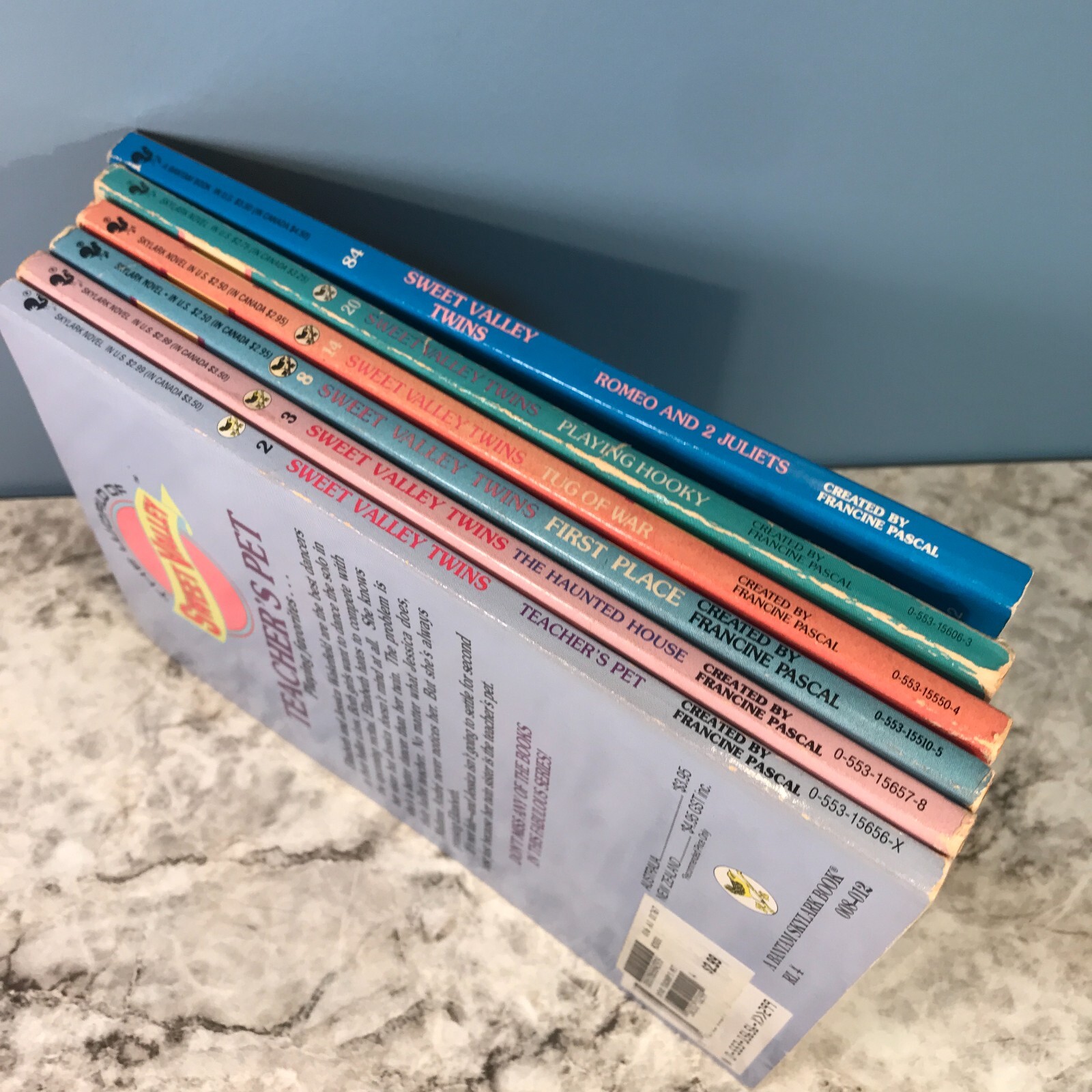 Lot of ( 6 ) Sweet Valley Twins Paperbacks #2,#3,#8,#14,#84 and #20