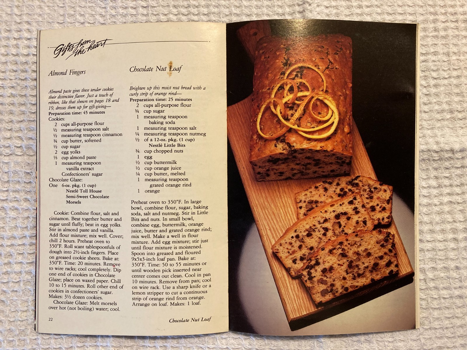 Nestle Morsels Sweet Celebrations Dessert Recipe Cookbook © 1984 Meredith Corp.