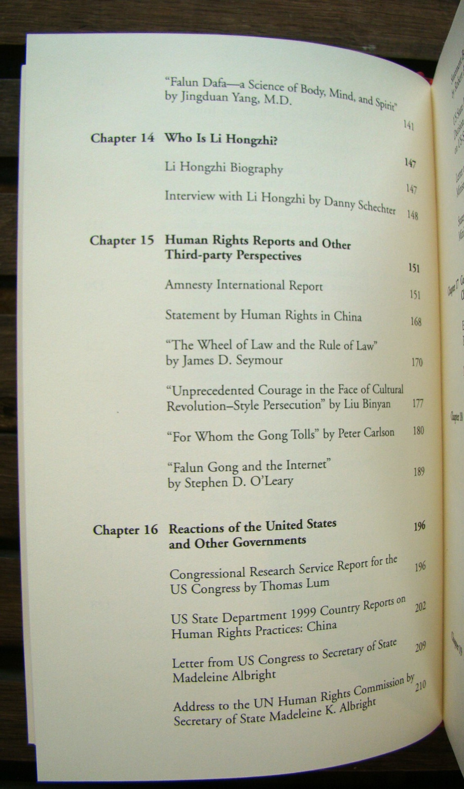 Falun Gong’s Challenge To China: Spiritual Practice Or “Evil Cult”? ⭑2000 HC⭑
