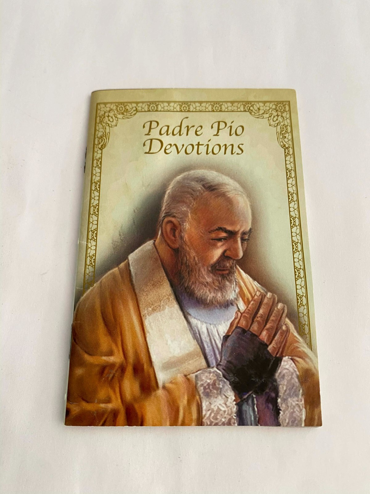 Padre Pio Devotions – Caplichin Franciscans – Province Paper back – booklet GOOD