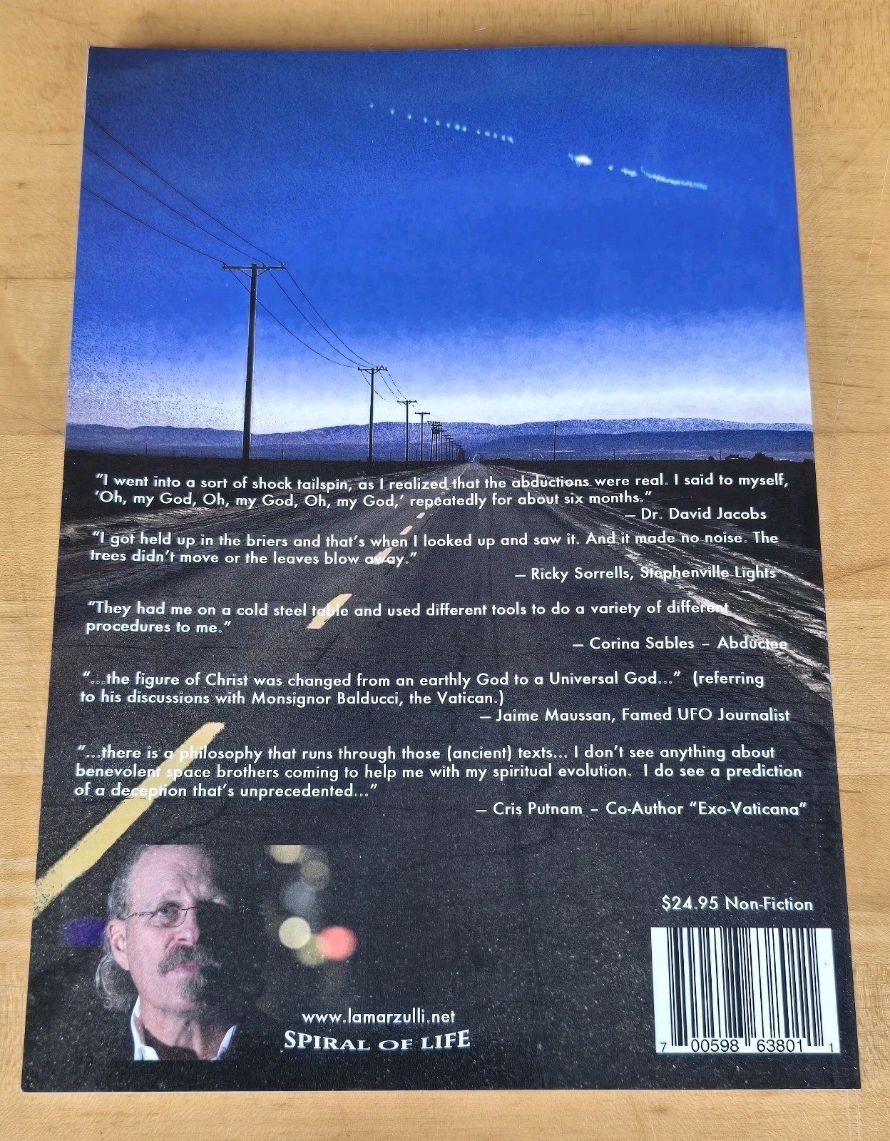 Further Evidence of Close Encounters – L. A. Marzulli & Richard Shaw Trade PB