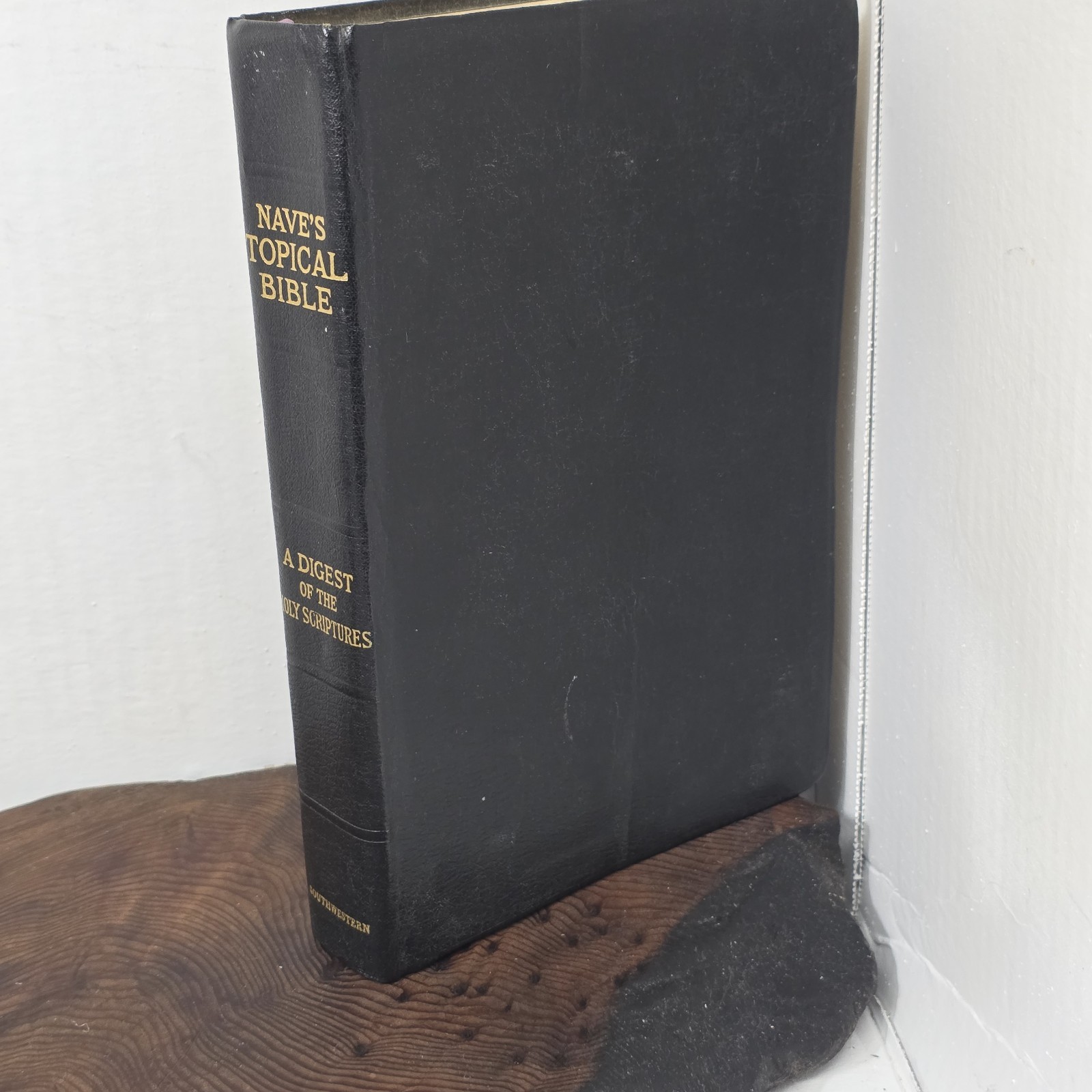 Nave’s Topical Bible Digest Black Leather Bound Thumb Indexed 1962 Southwestern