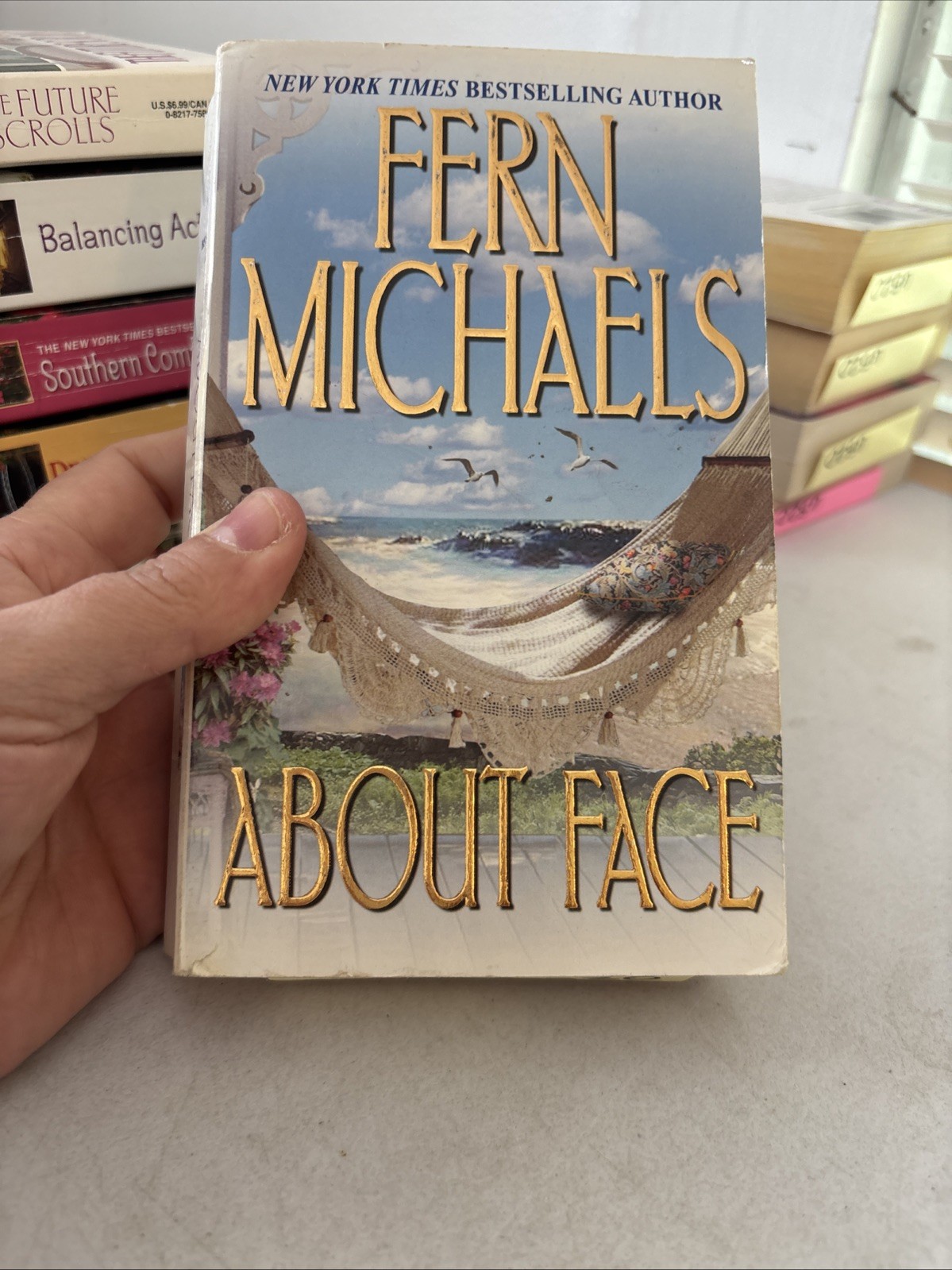 Lot of 10 – Fern Michaels – Mass Paperback Books – FREE SHIPPING