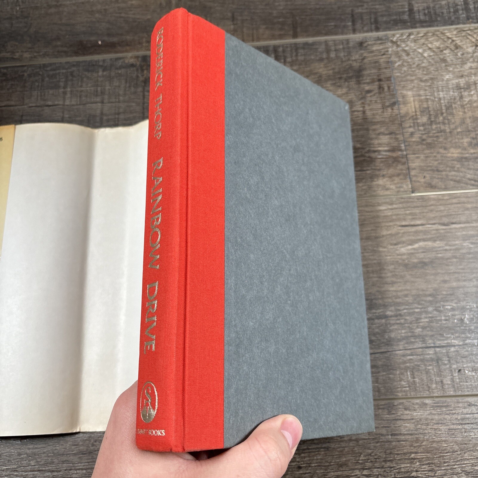 rainbow drive hardcover book by roderick thorp dustcover 1986 English 394 pages