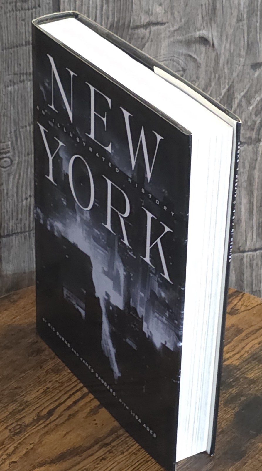 New York: An Illustrated History – Hardcover, by Ric Burns; James – Like New