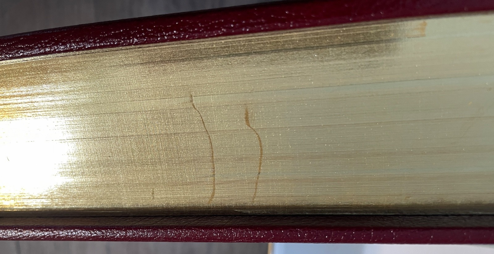NELSON FAMILY REFERENCE BIBLE 158BG BURGUNDY GOLD EDGE PAGES RIBBON MARKER