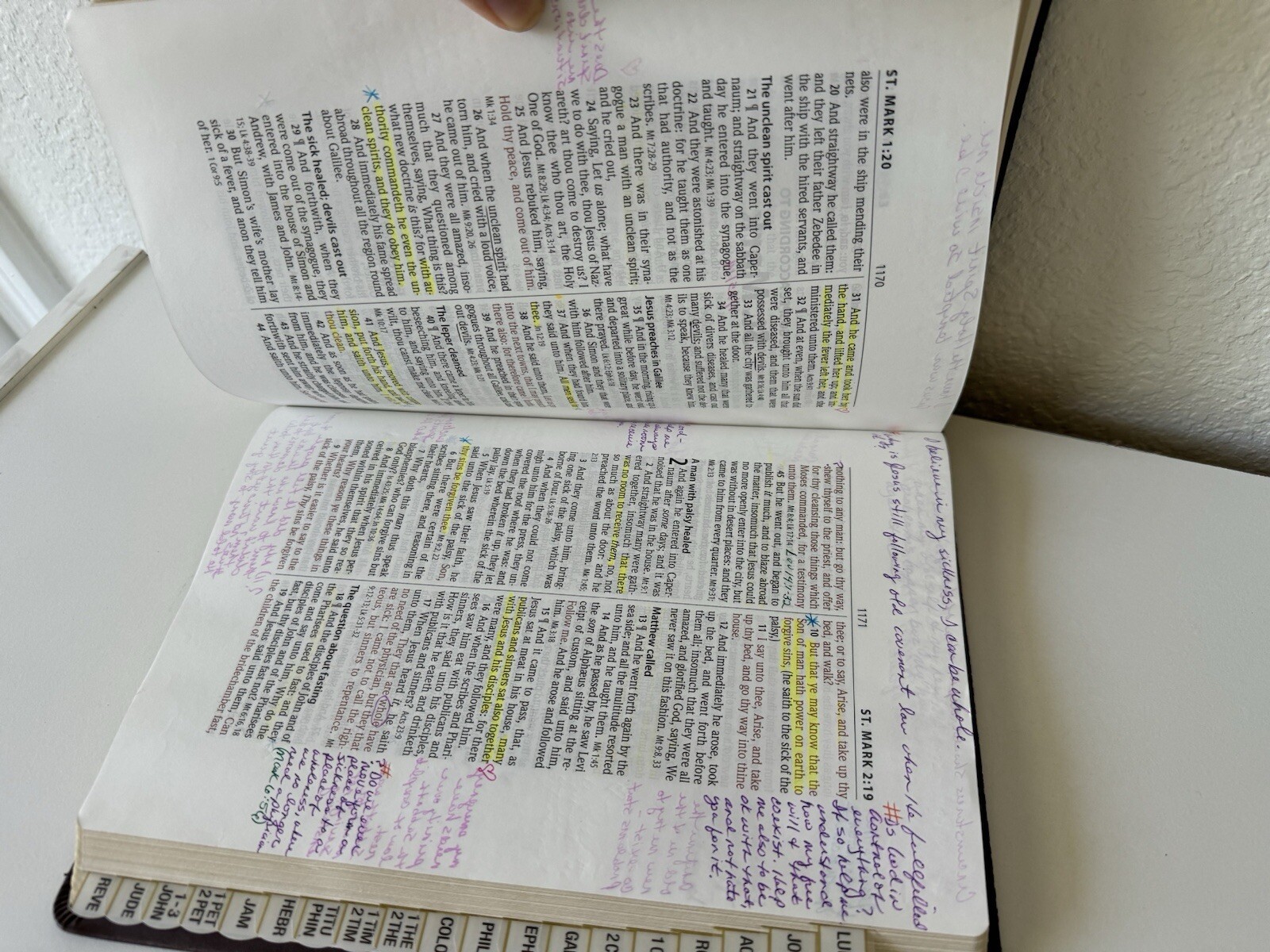 KJV Large Print Wide Margin Bible by Hendrickson Bibles (2013)