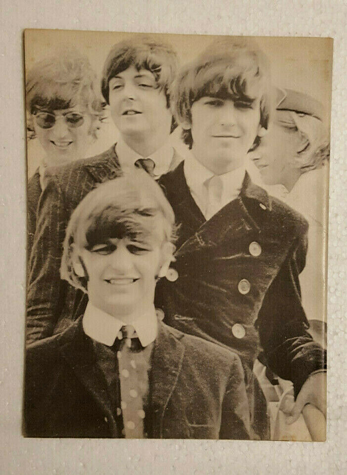Beatles magazine 1978 Reprint of Original 1964 B&W Pics, Stories & Text 68 pages