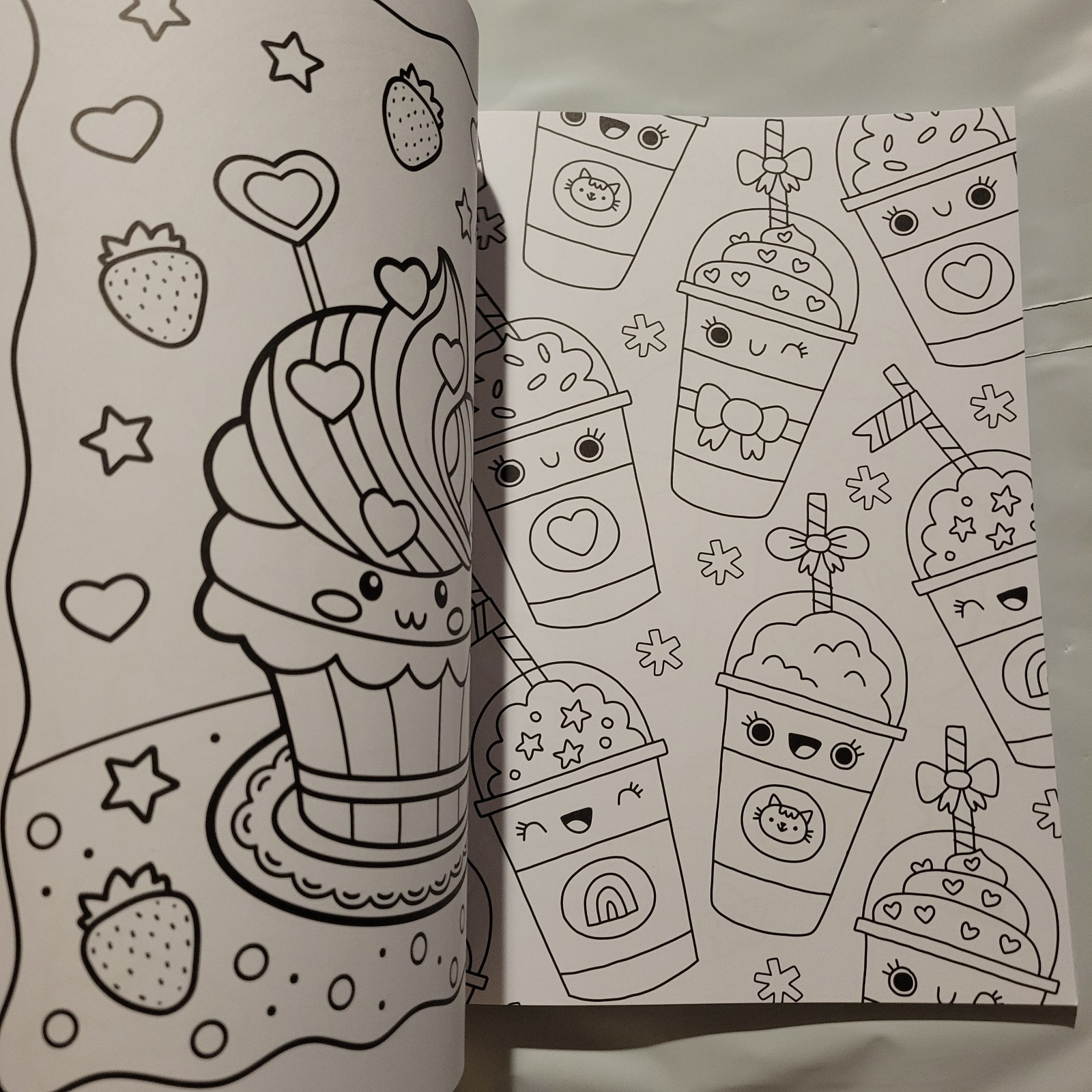 Hinkler Kaleidoscope Super Cute Sticker Coloring Book ~ Includes 500+ Stickers!