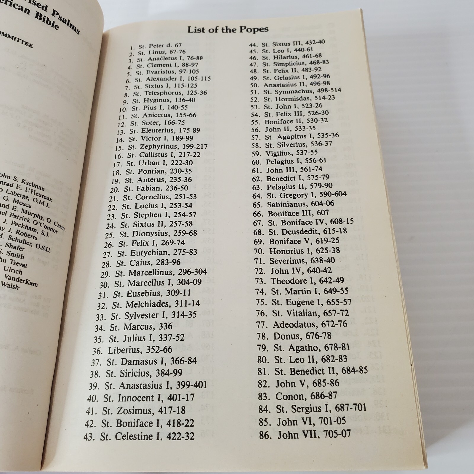 The New American Bible Paperback World Catholic Press Revised Psalms