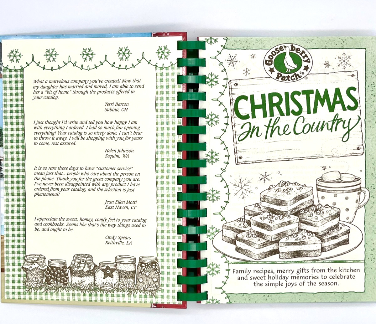 Gooseberry Patch Cookbook Christmas in the Country Recipes 2007- 222 pages