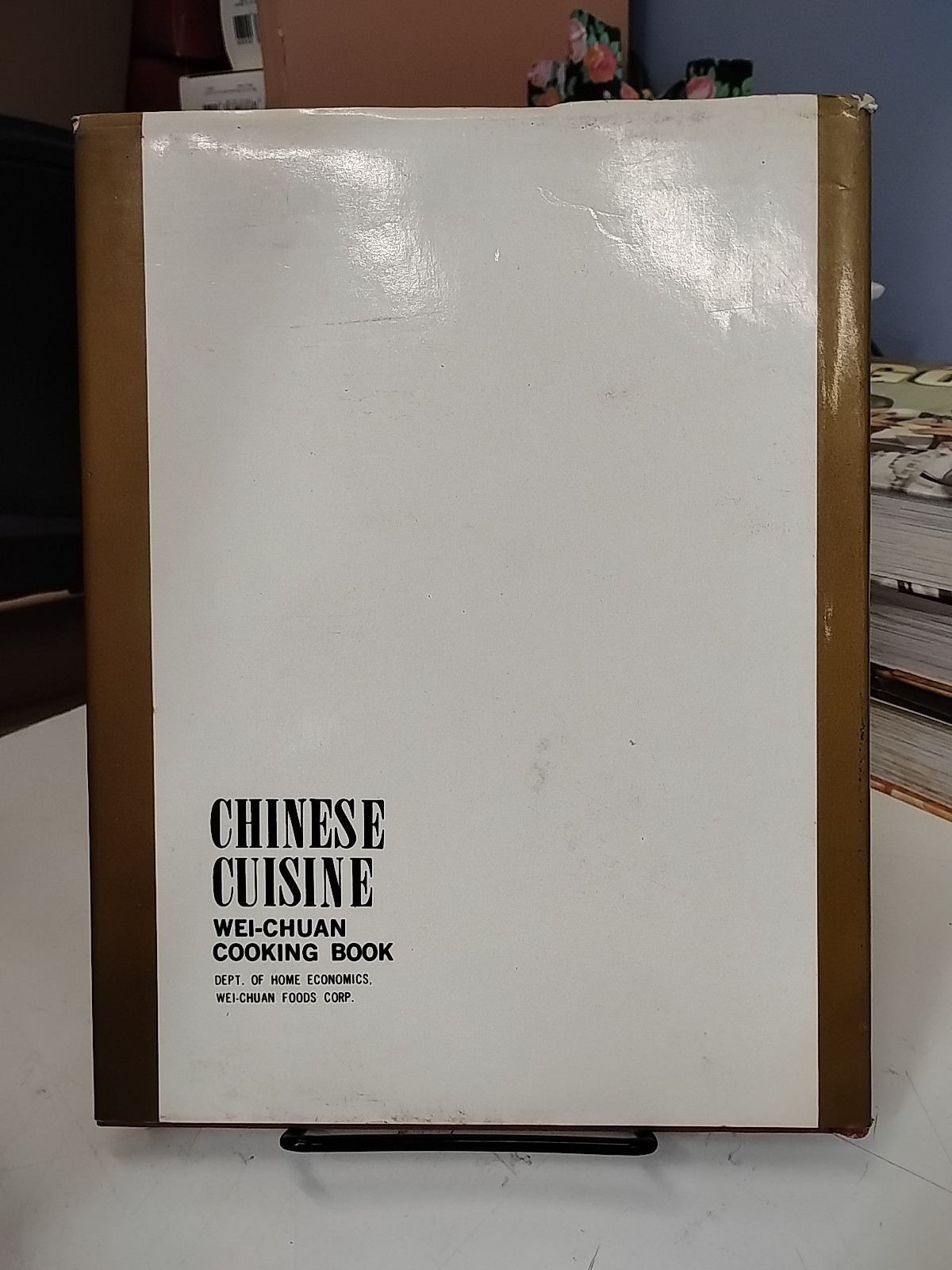 Chinese Cuisine Wei-Chuan Cooking Book Huang Su Huei Hardcover English Version