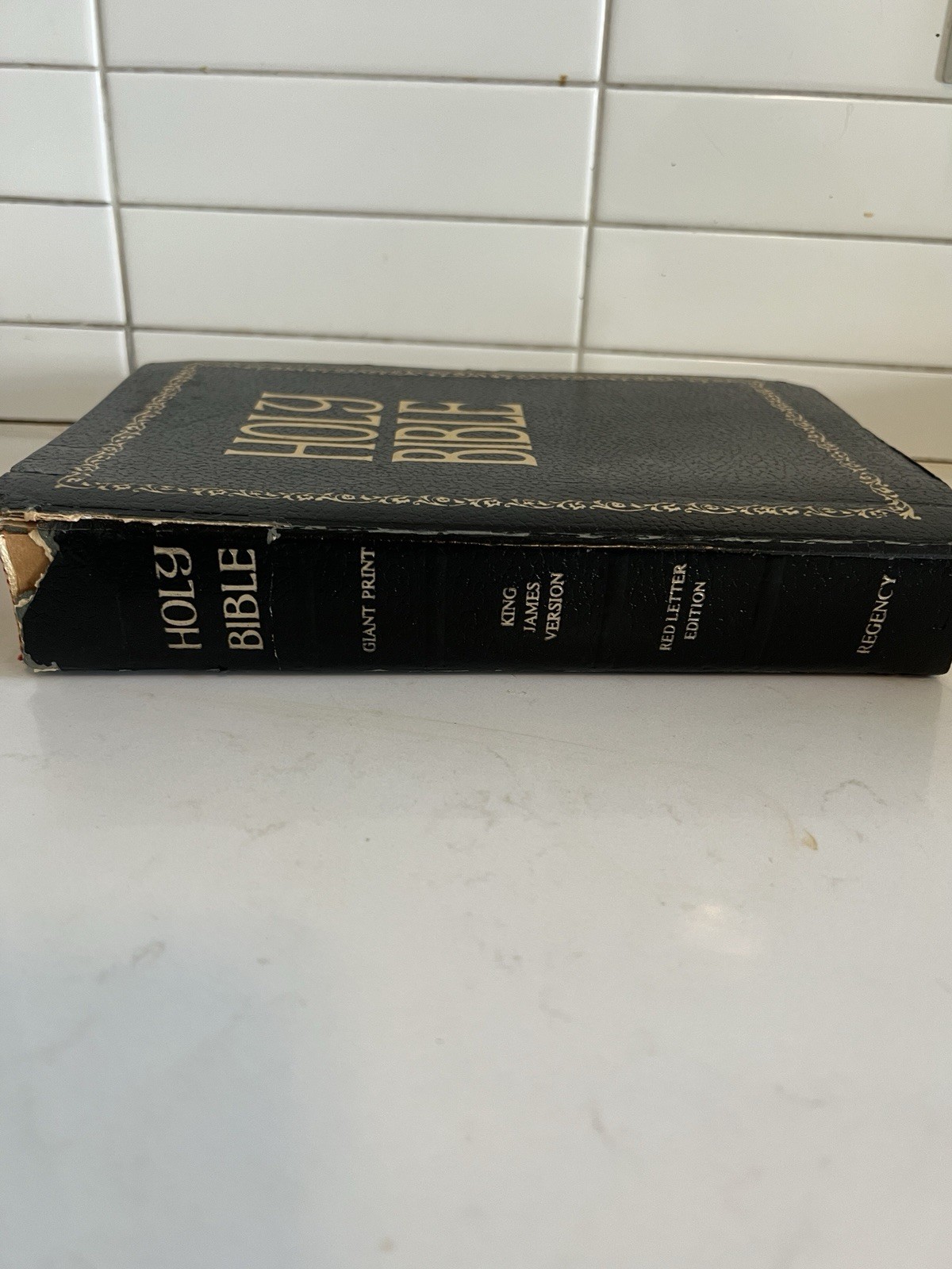 Holy Bible KJV 1973 Giant Print Red Letter Edition Thomas Nelson 581