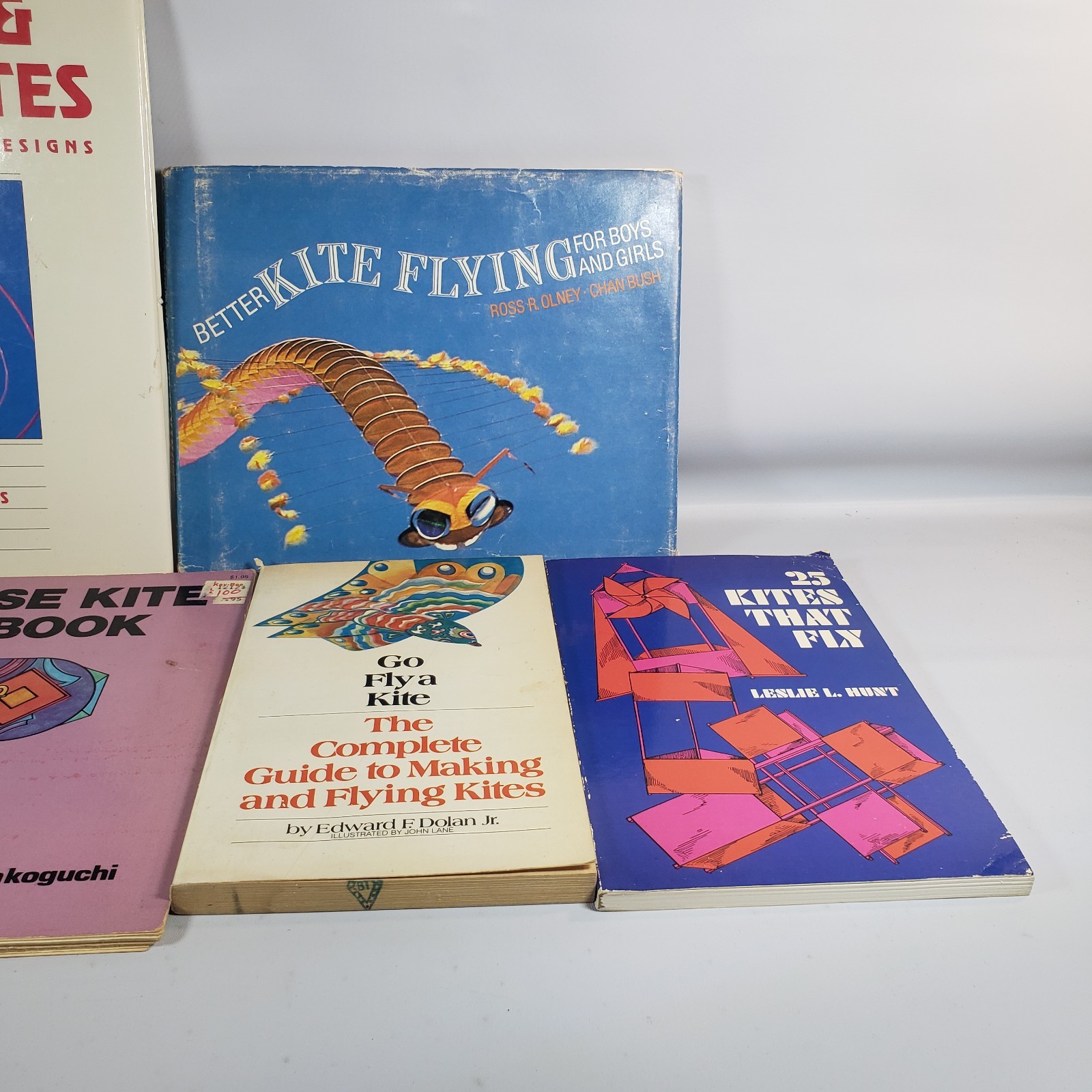 5 Kites Books Paperback & Hardcover Lot Coloring Book, Making Flying Misc. Lot