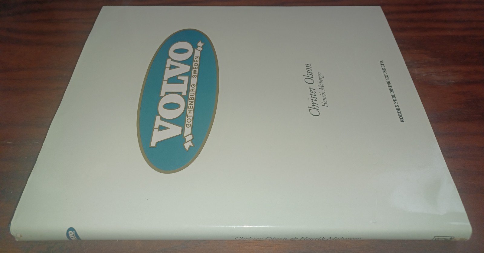 Christer Olsson / Volvo Gothenburg Sweden / ENGLISH LANGUAGE FOLIO HBDJ ILL