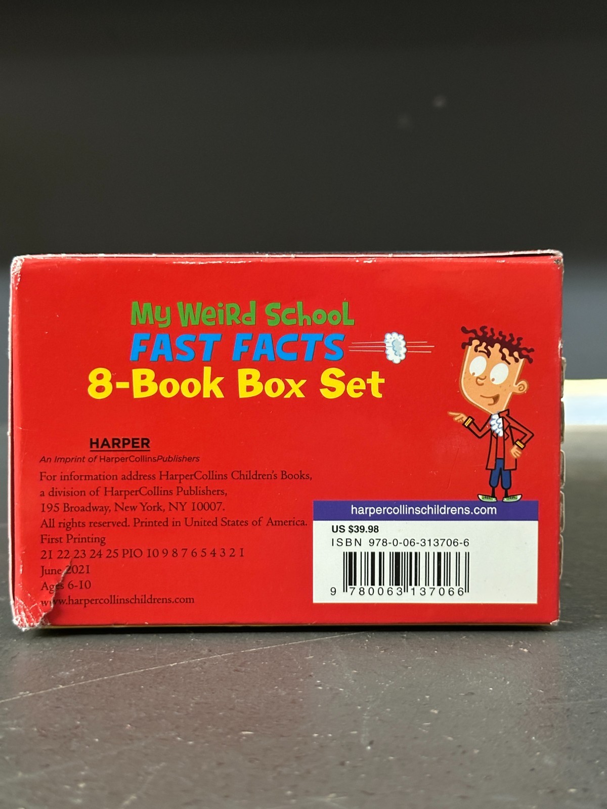 My Weird School Fast Facts By Dan Gutman: 8 Books Box Set with Slipcase – Good