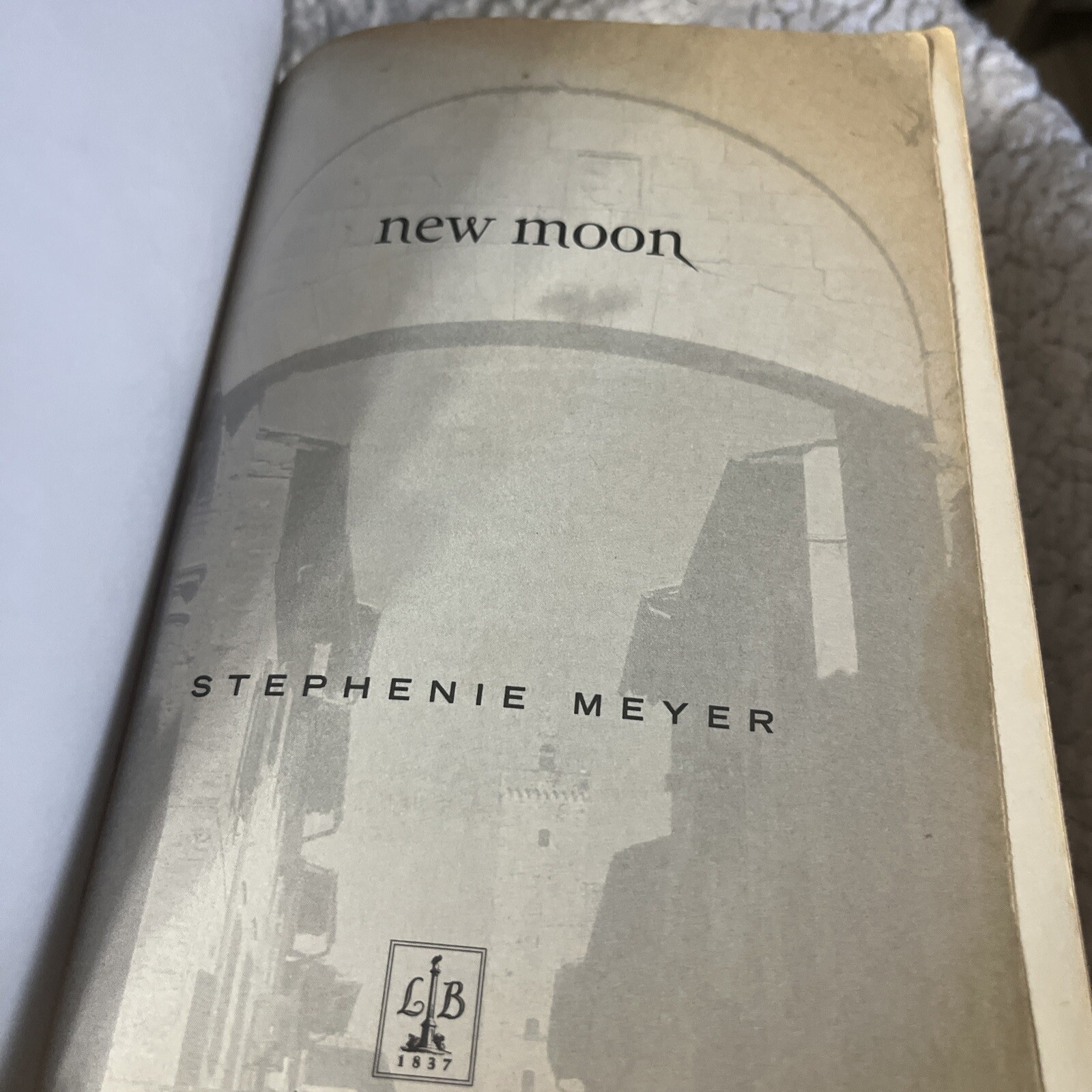 1st Ed! Twilight Saga New Moon by Stephenie Meyer 2008 First Trade Paperback Ed