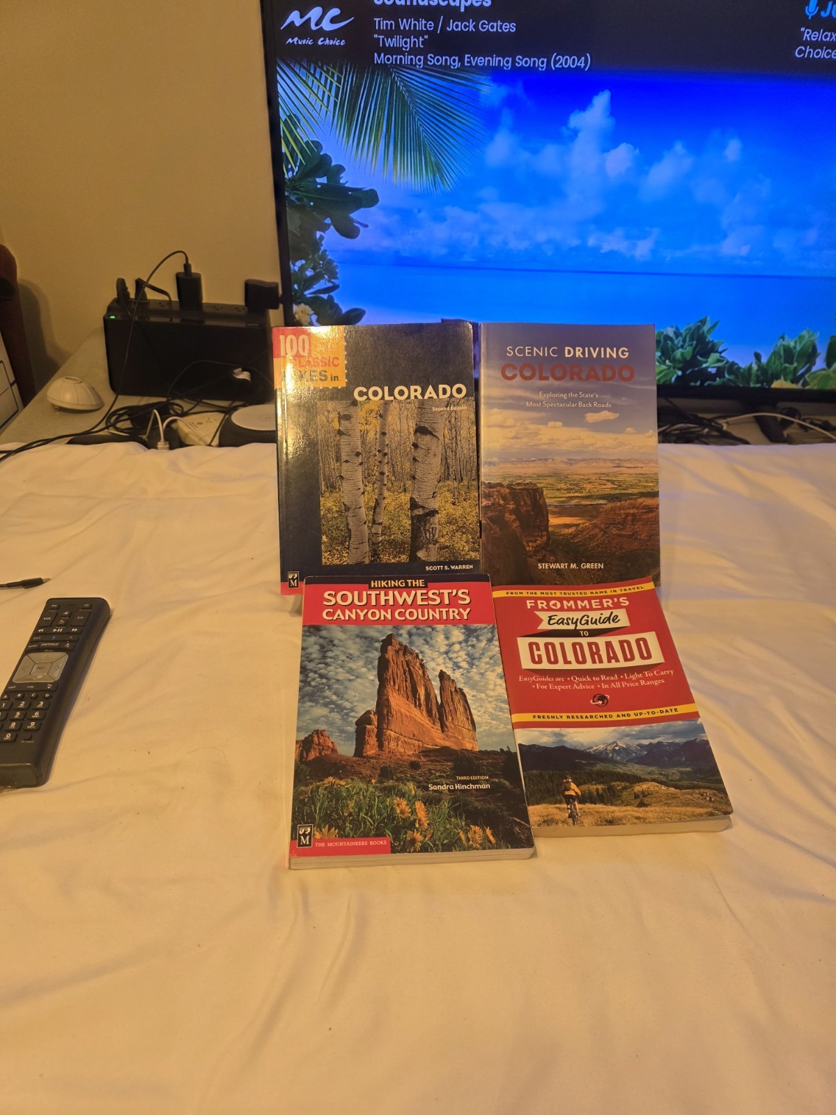 COLORADO/SOUTHWEST/GUIDE/VACATION PLANNERS, LOT OF 4 PAPERBACK BOOKS, FREE SHIP!