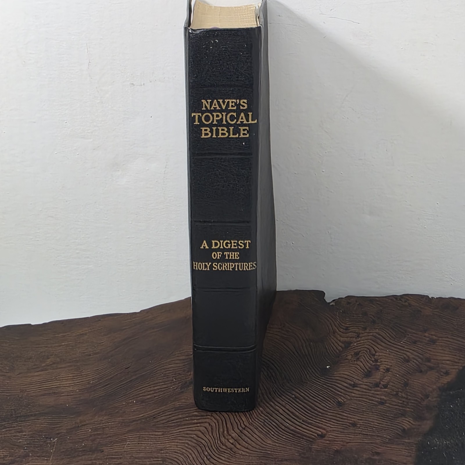 Nave’s Topical Bible Digest Black Leather Bound Thumb Indexed 1962 Southwestern