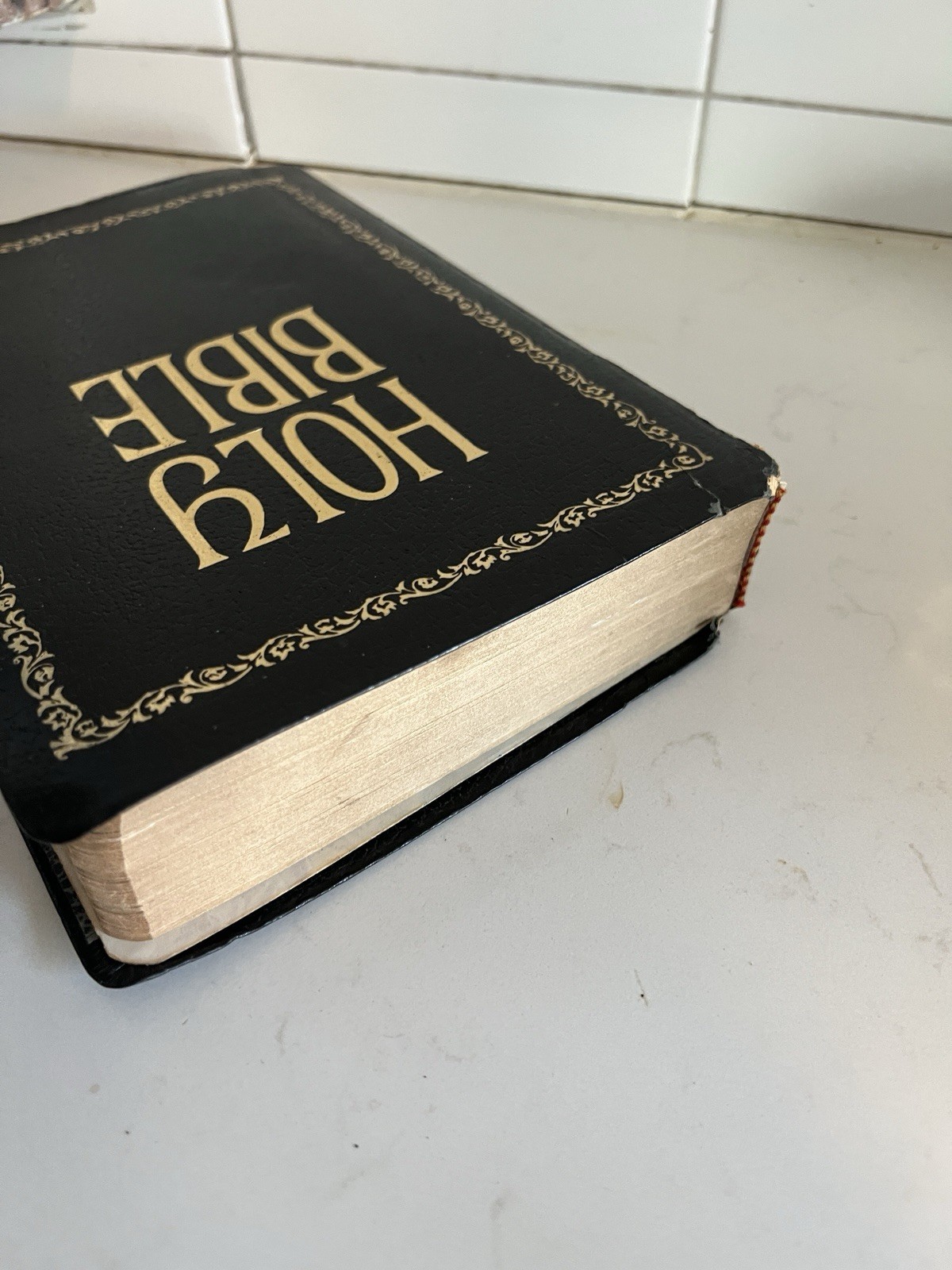 Holy Bible KJV 1973 Giant Print Red Letter Edition Thomas Nelson 581