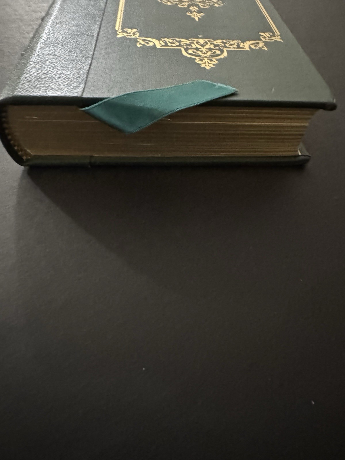 The Trials of Oscar Wilde by H. Montgomery Hyde Notable Trials Library 1989 Gold