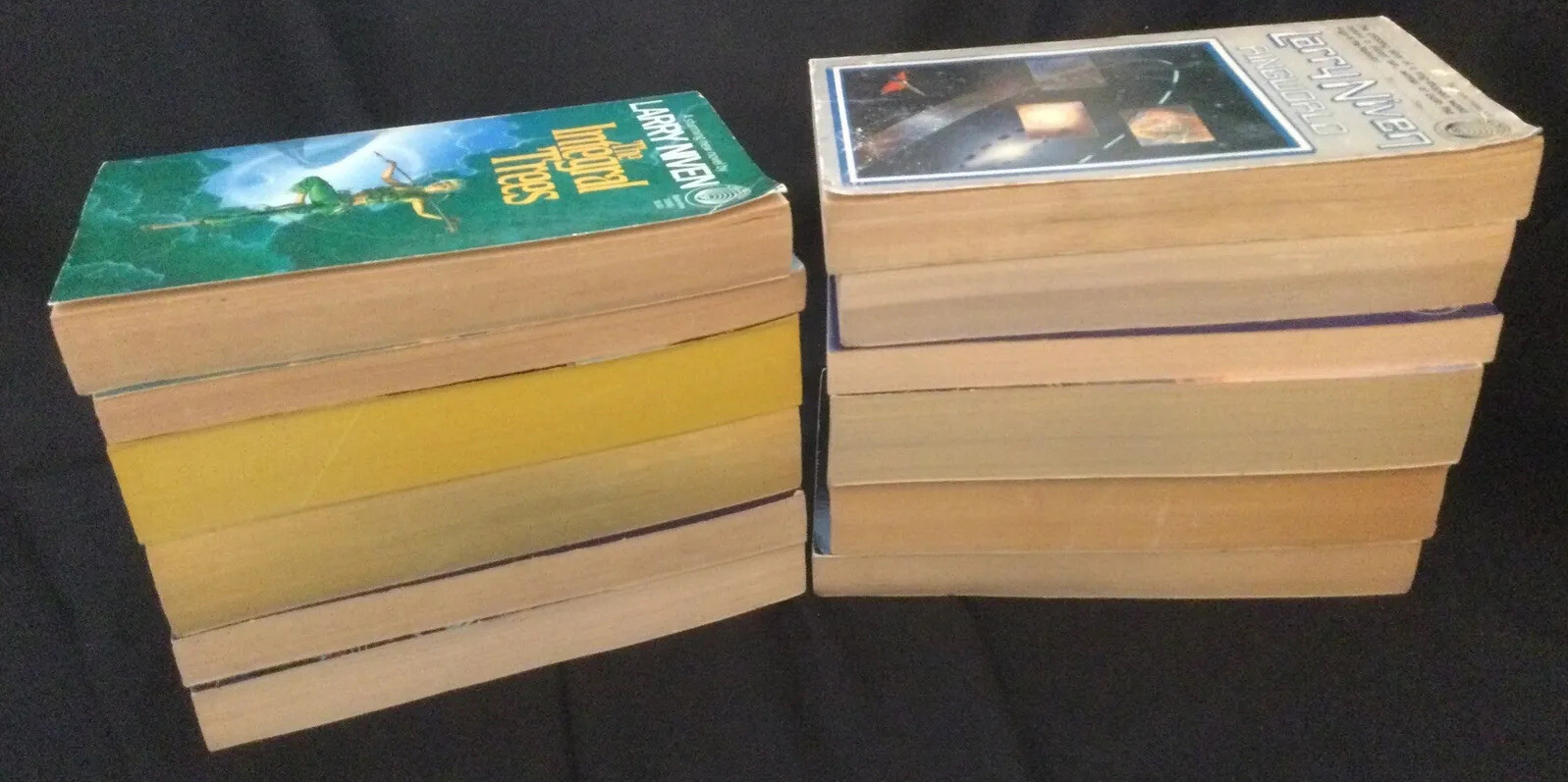 12 SF PBs by Larry Niven: Man-Kzin Wars, Ptavvs, Mote in God’s Eye, Ringworld++