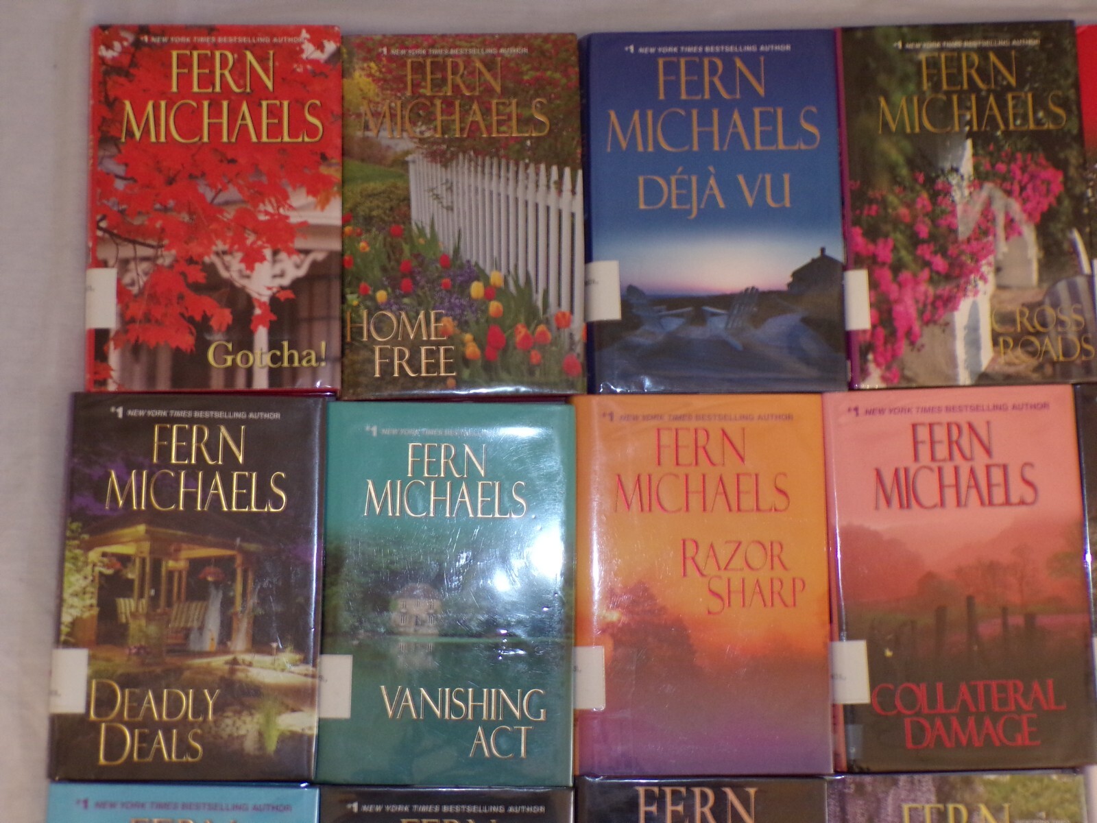 Lot 30 Fern Michaels HB Books 1st Edition Sisterhood Novels Hokus Pokus Gotcha